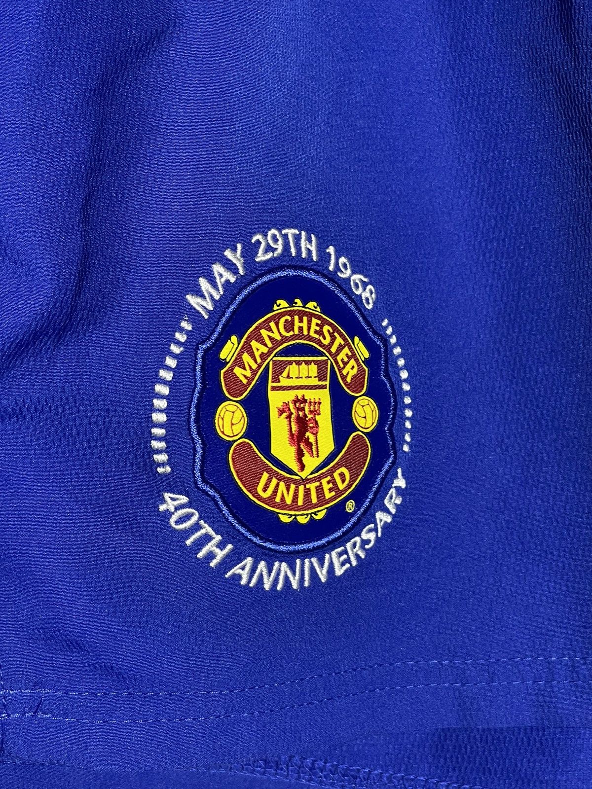Nike × Vintage Manchester United Nike Vintage 40TH Anniversary Shorts Size US 42 / EU 58 - 5 Thumbnail