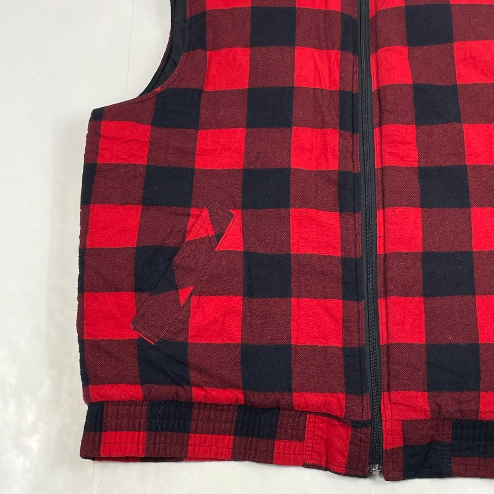 Vintage VINTAGE Woodland Vest Mens Large Red Flannel Full Zip Hunting Hiking Ski Buffalo Size US L / EU 52-54 / 3 - 5 Thumbnail
