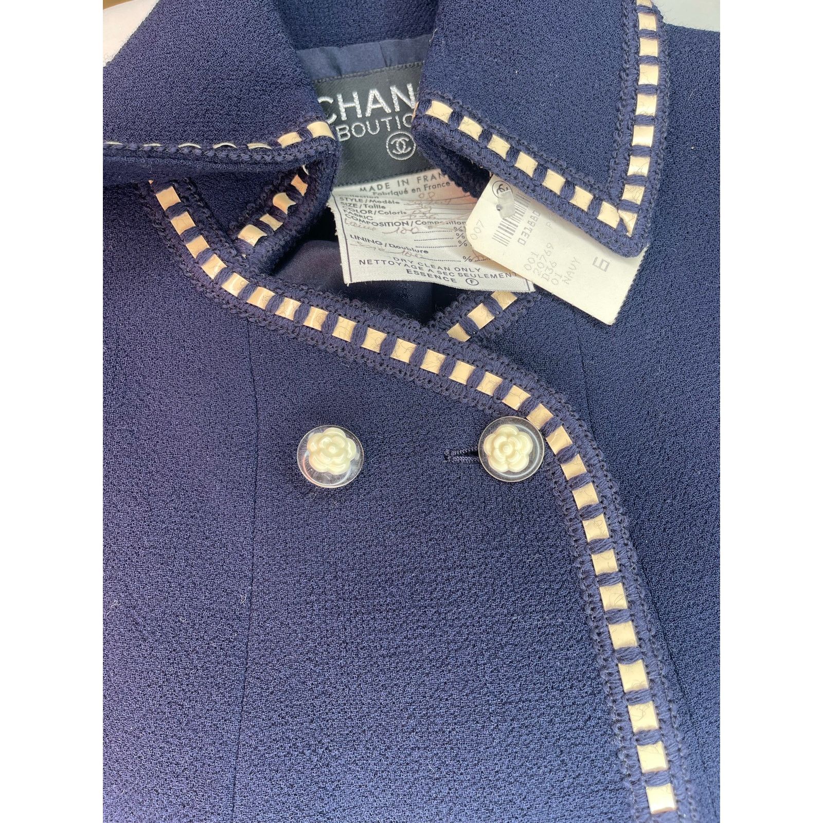 Chanel Chanel Vintage 1992 Spring Collection Tweed Suit Size 36 Size XS / US 0-2 / IT 36-38 - 9 Thumbnail