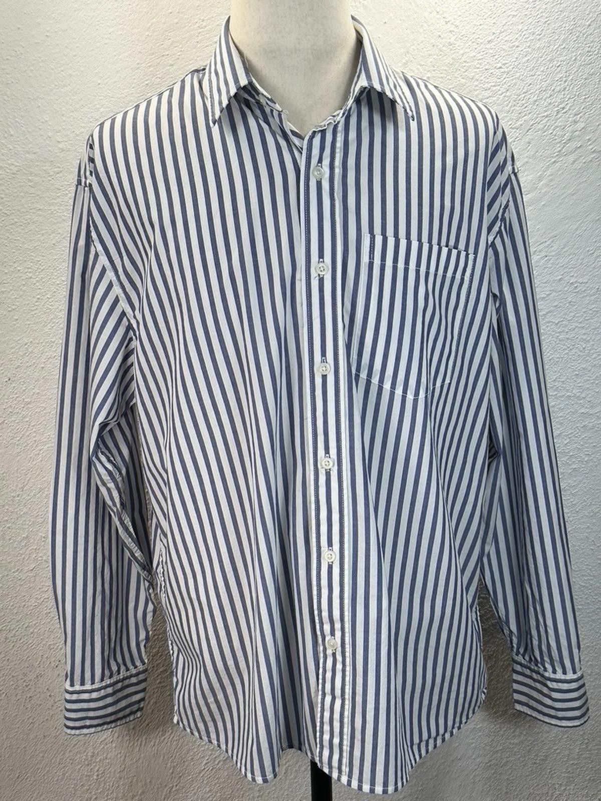 American Eagle Outfitters American Eagle Men's Large Blue Relaxed Fit Button Down Size US L / EU 52-54 / 3 - 1 Thumbnail