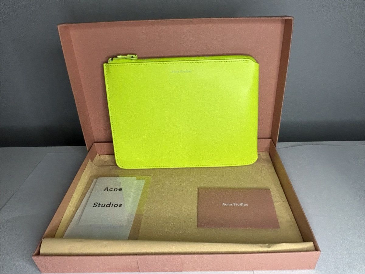 Acne Studios Neon yellow Acne clutch Size ONE SIZE - 1 Thumbnail