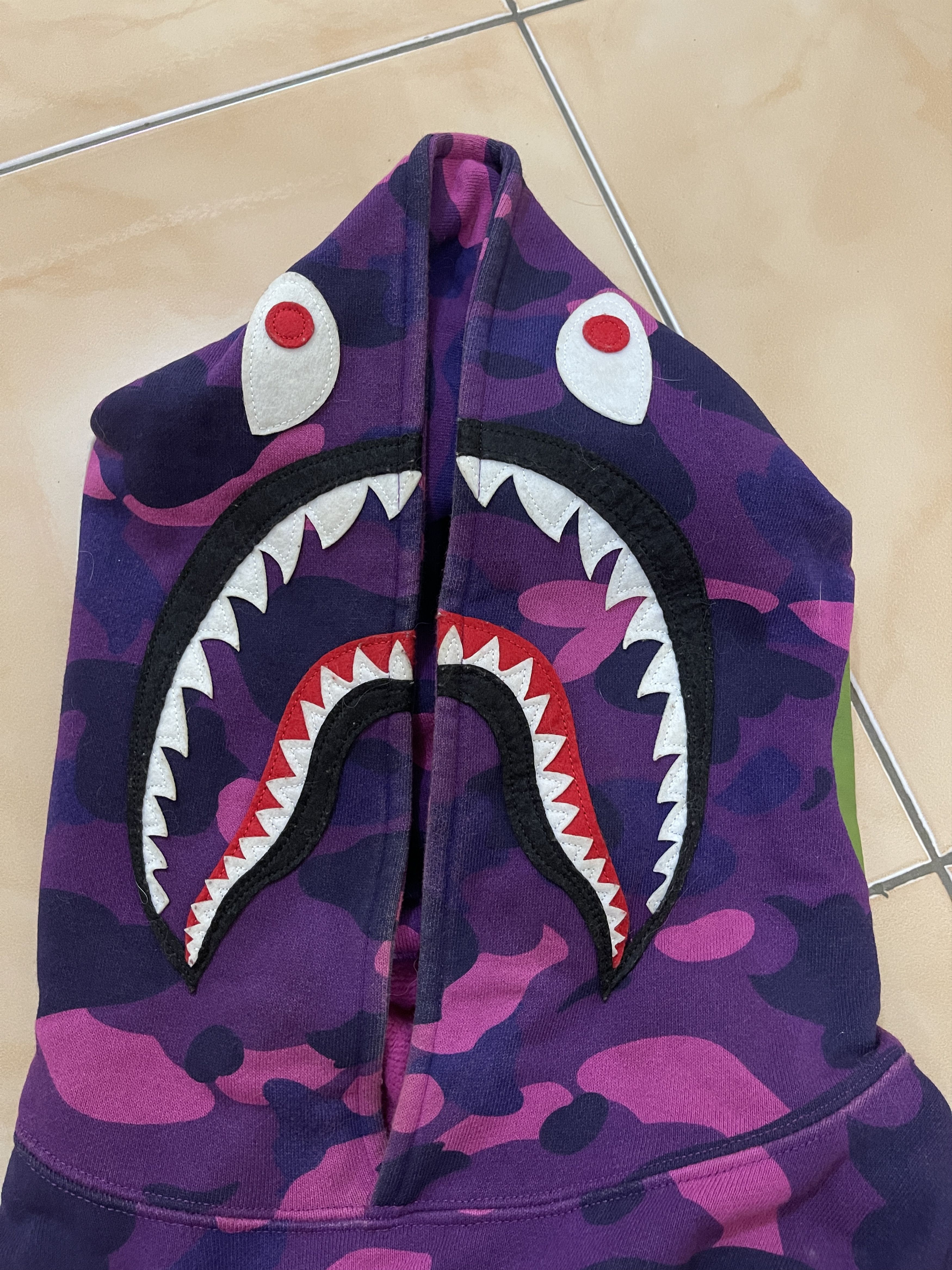 Bape Color Camo Shark Pullover Hoodie Size US L / EU 52-54 / 3 - 3 Thumbnail