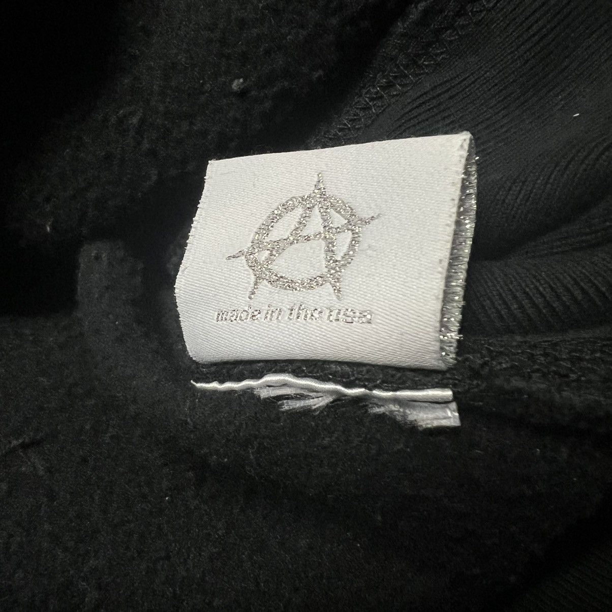 Hypebeast × Revenge REVENGE “Revenge Is In The Creators Hands” Hoodie Sweater Size US M / EU 48-50 / 2 - 11 Thumbnail