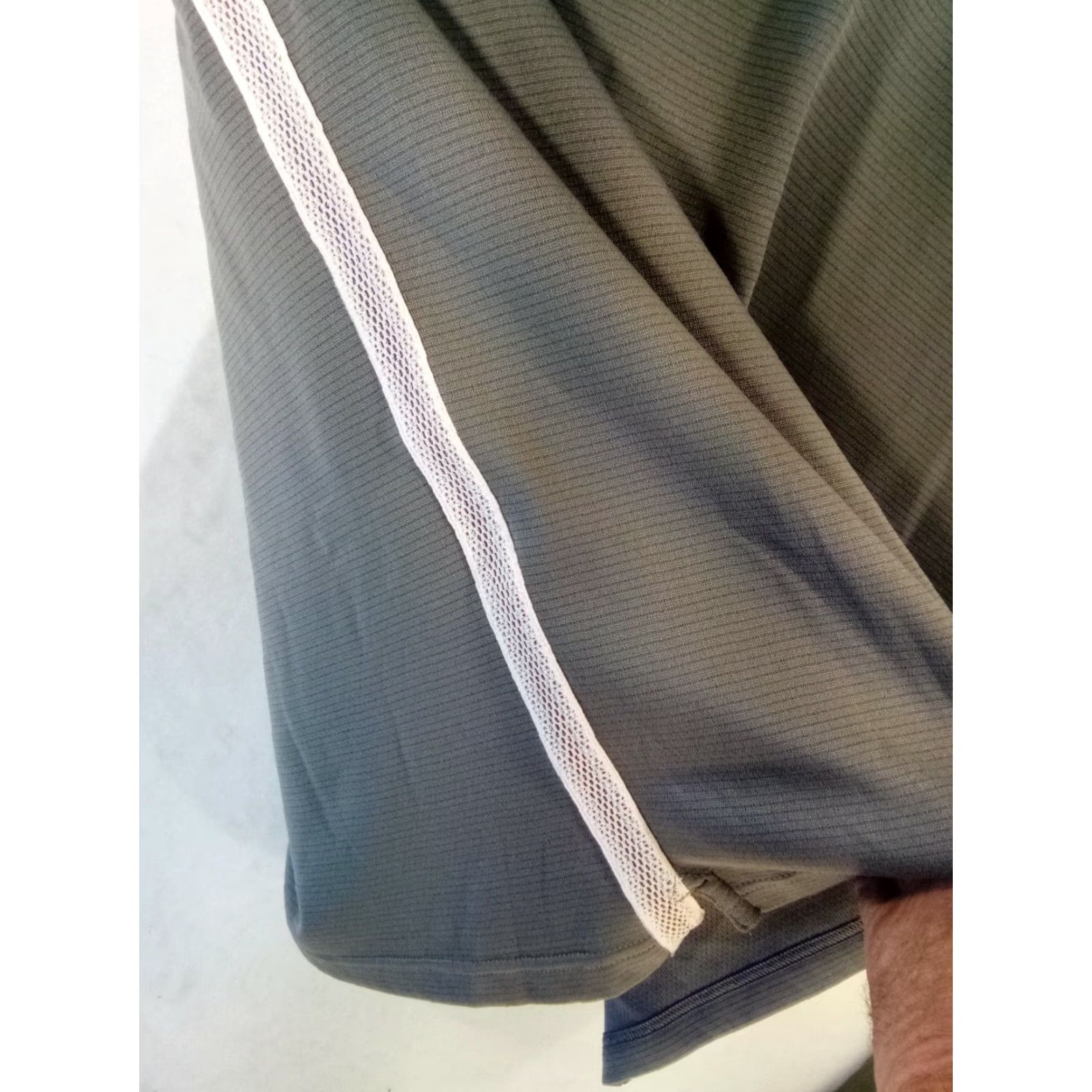 Under Armour Under Armour Shirt Polo Short Sleeve Gray Polyester Loose Fit HeatGear College Wrestling 2019 Men L Size US L / EU 52-54 / 3 - 3 Thumbnail