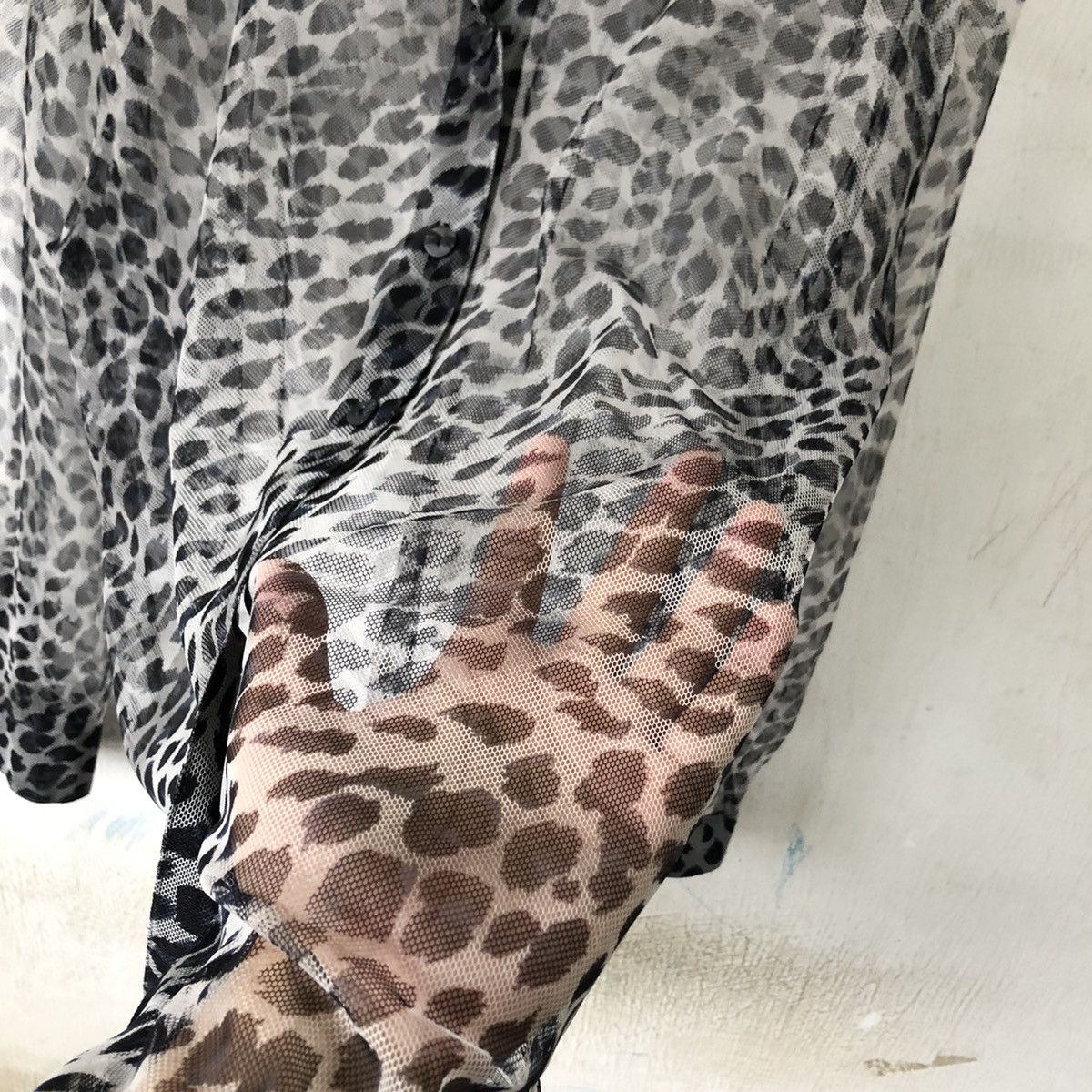Japanese Brand Vintage FishNet Vitrail Leopard Monogram Shirt 🍒 Size US M / EU 48-50 / 2 - 5 Thumbnail
