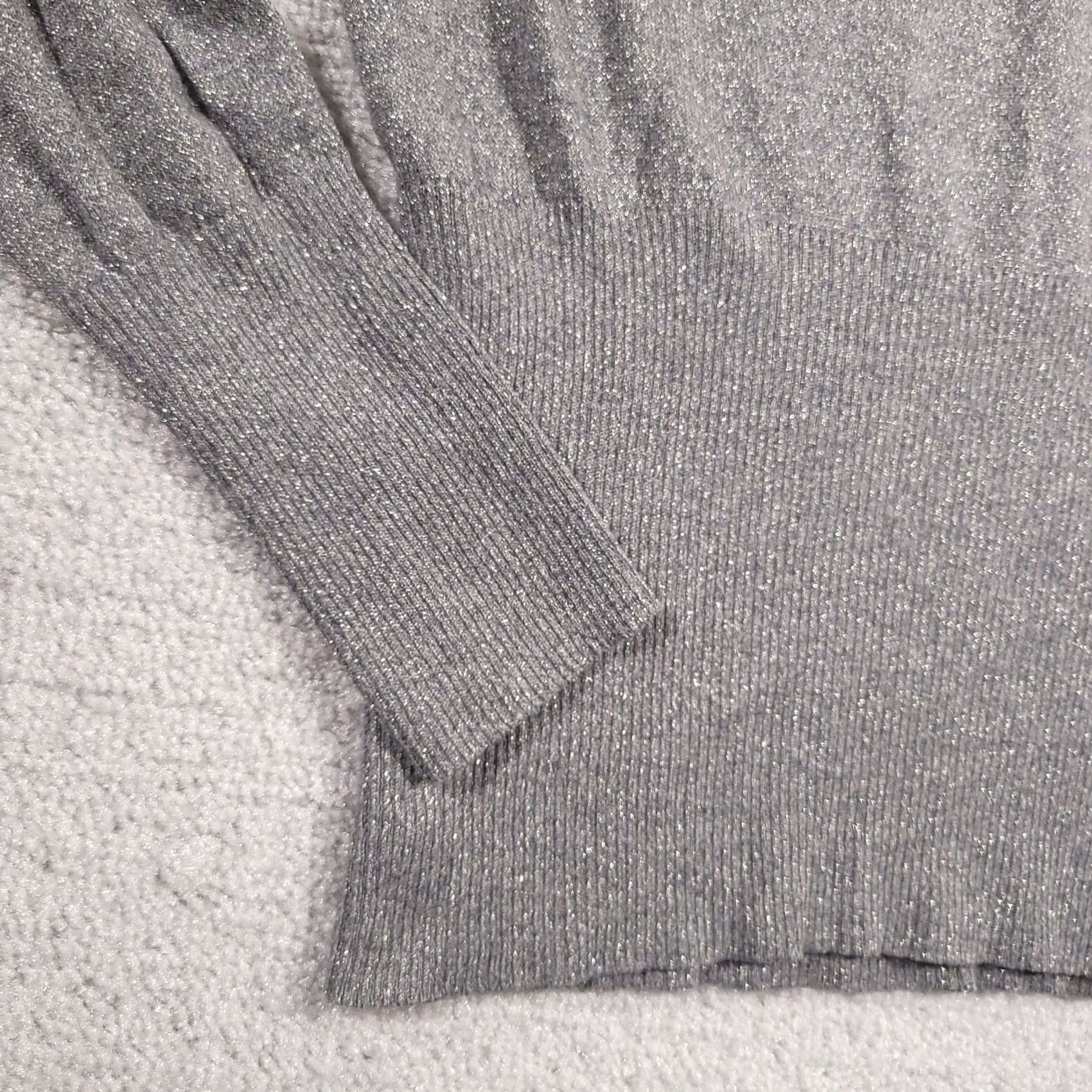 Apt. 9 Apt. 9 Sweater Medium Gray Turtle Neck Long Sleeve Fitted Waist Glitter Women's Size M / US 6-8 / IT 42-44 - 4 Thumbnail