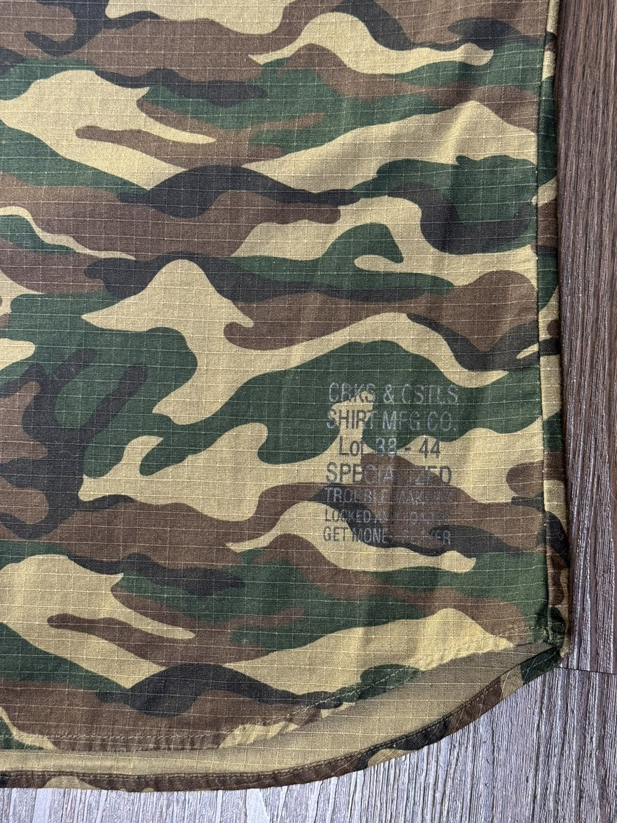 Crooks & Castles Crooks & Castles Camouflage Long Sleeve Button up Sz. Medium Size US M / EU 48-50 / 2 - 4 Thumbnail