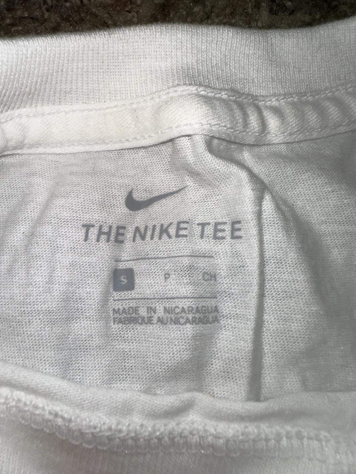 Nike Nike Big Kid’s (Boy’s) Printed Tuxedo Shirt Size US XXS / EU 40 - 3 Thumbnail