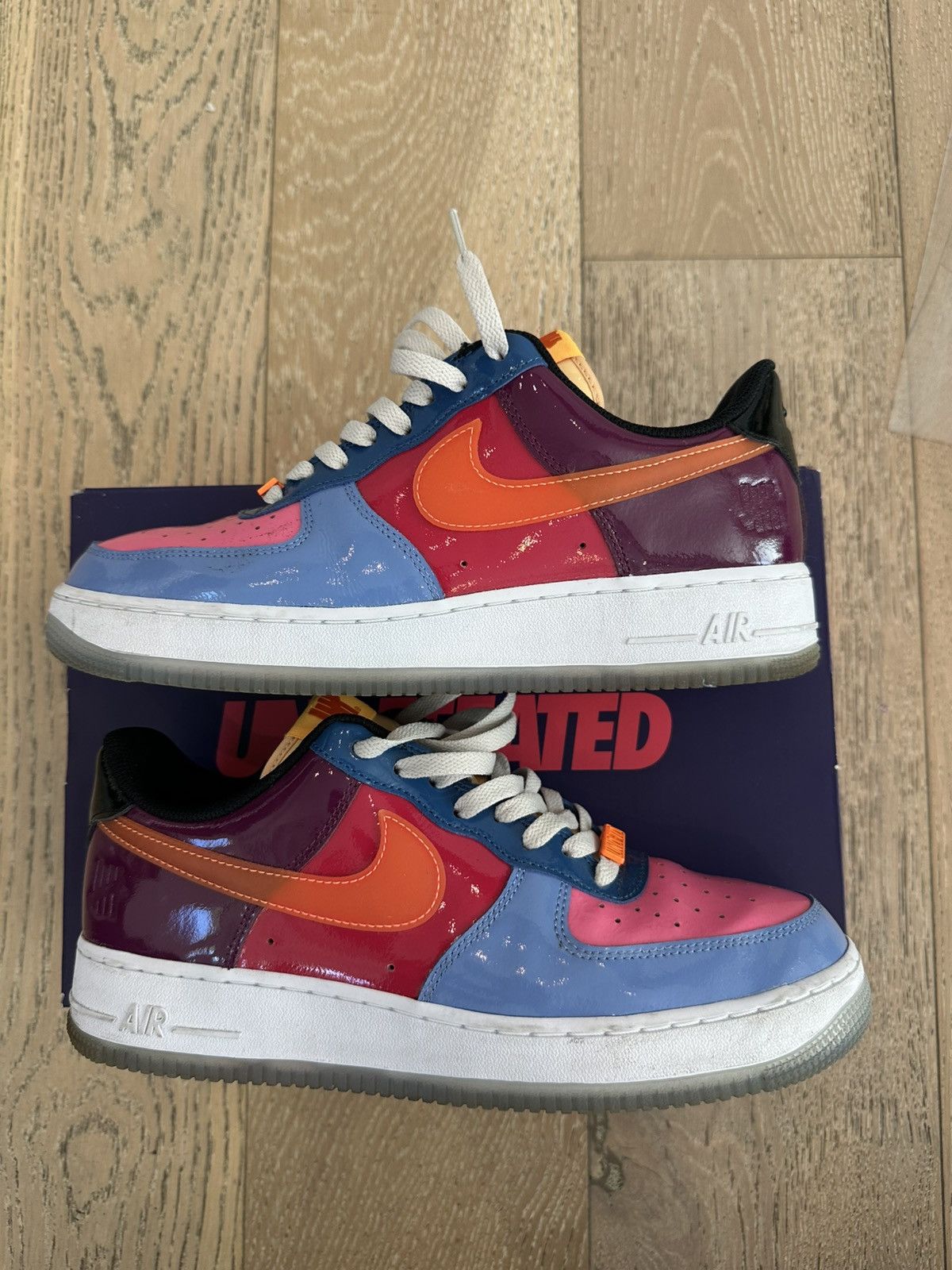 Nike × Undefeated Nike Air Force 1 Low Undefeated Multi-Patent Total Orange Size US 10 / EU 43 - 4 Thumbnail