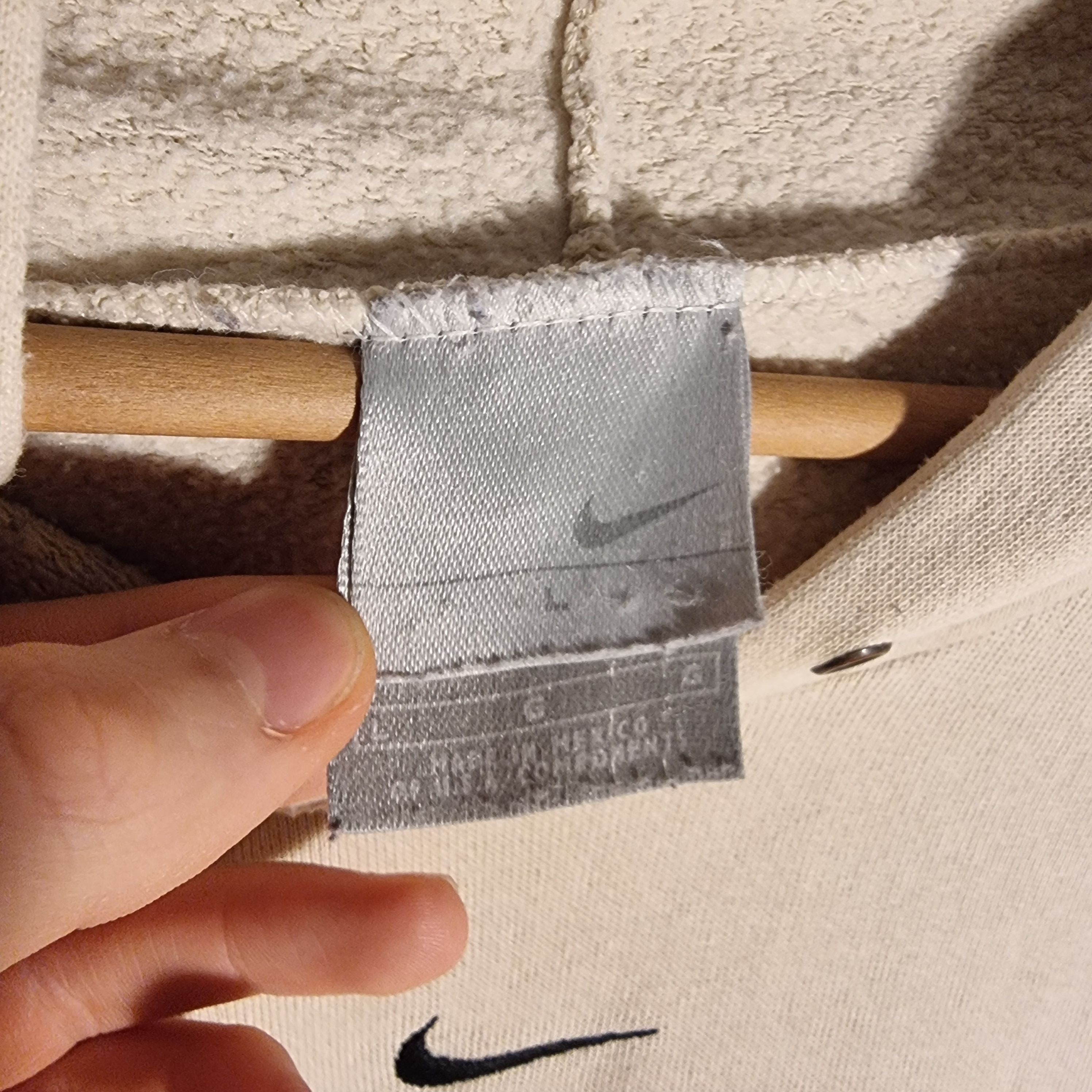 Nike Nike vintage center swoosh 90s retro style y2k rare Size US L / EU 52-54 / 3 - 3 Thumbnail