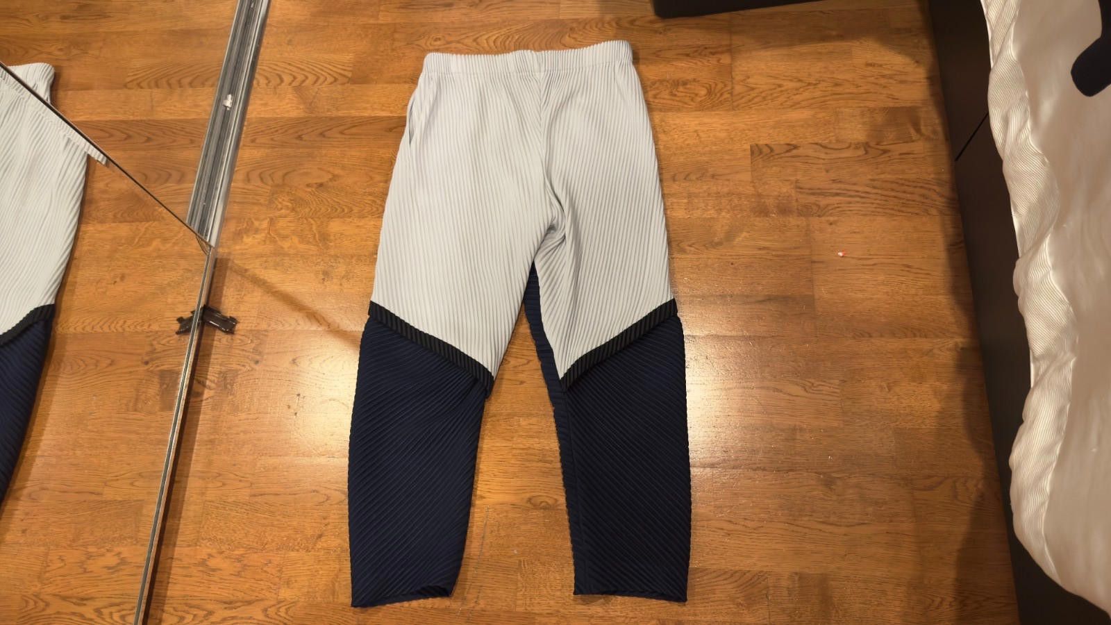 Issey Miyake Issey Miyake Framework Pants Light Grey/ Blue Size 02 Size US 34 / EU 50 - 4 Thumbnail