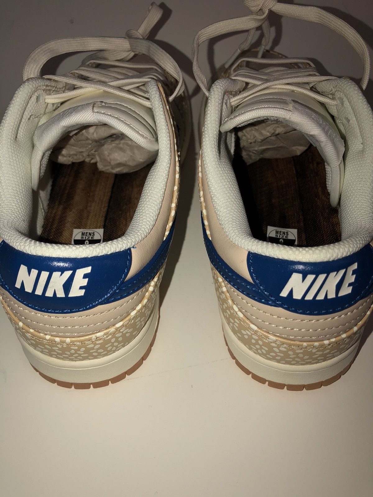 Nike Brand New Nike DUNK Low Montreal Bagel Sneakers 9 Size US 9 / EU 42 - 3 Thumbnail