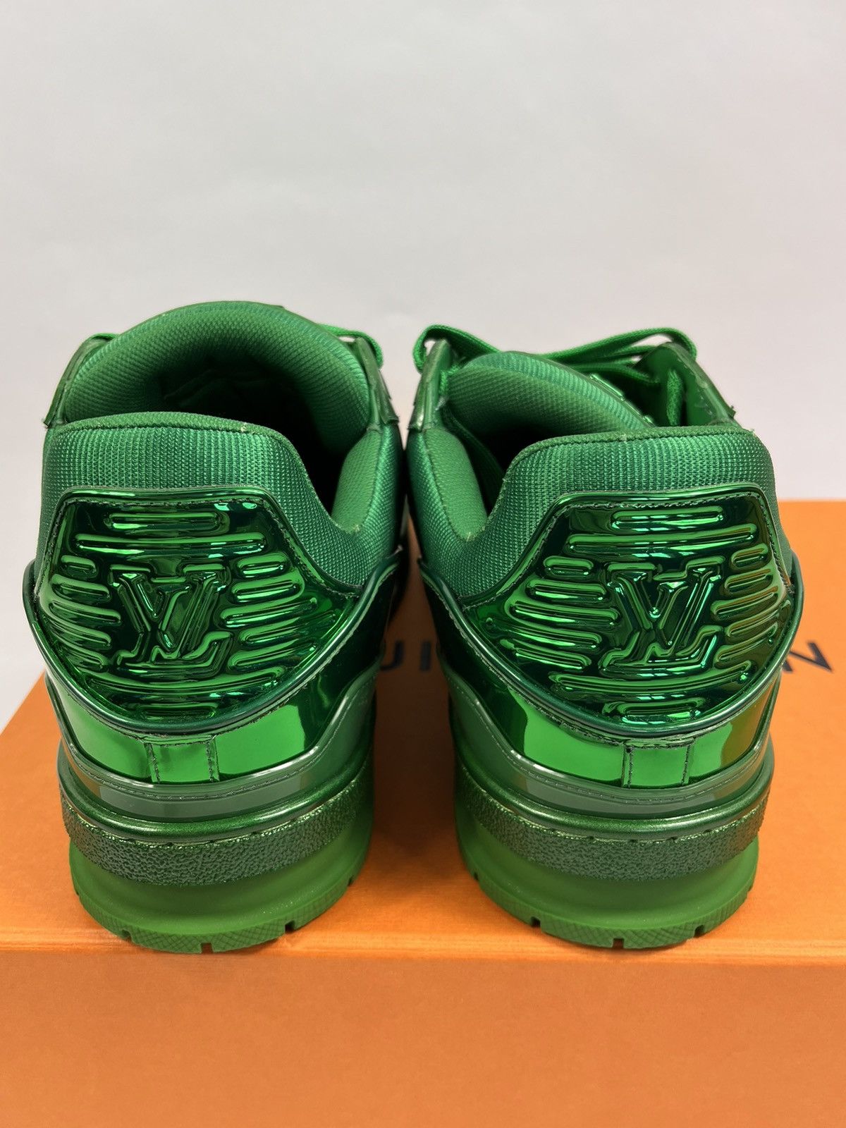 Louis Vuitton × Virgil Abloh PATENT GREEN SNEAKERS Size US 7 / EU 40 - 4 Thumbnail