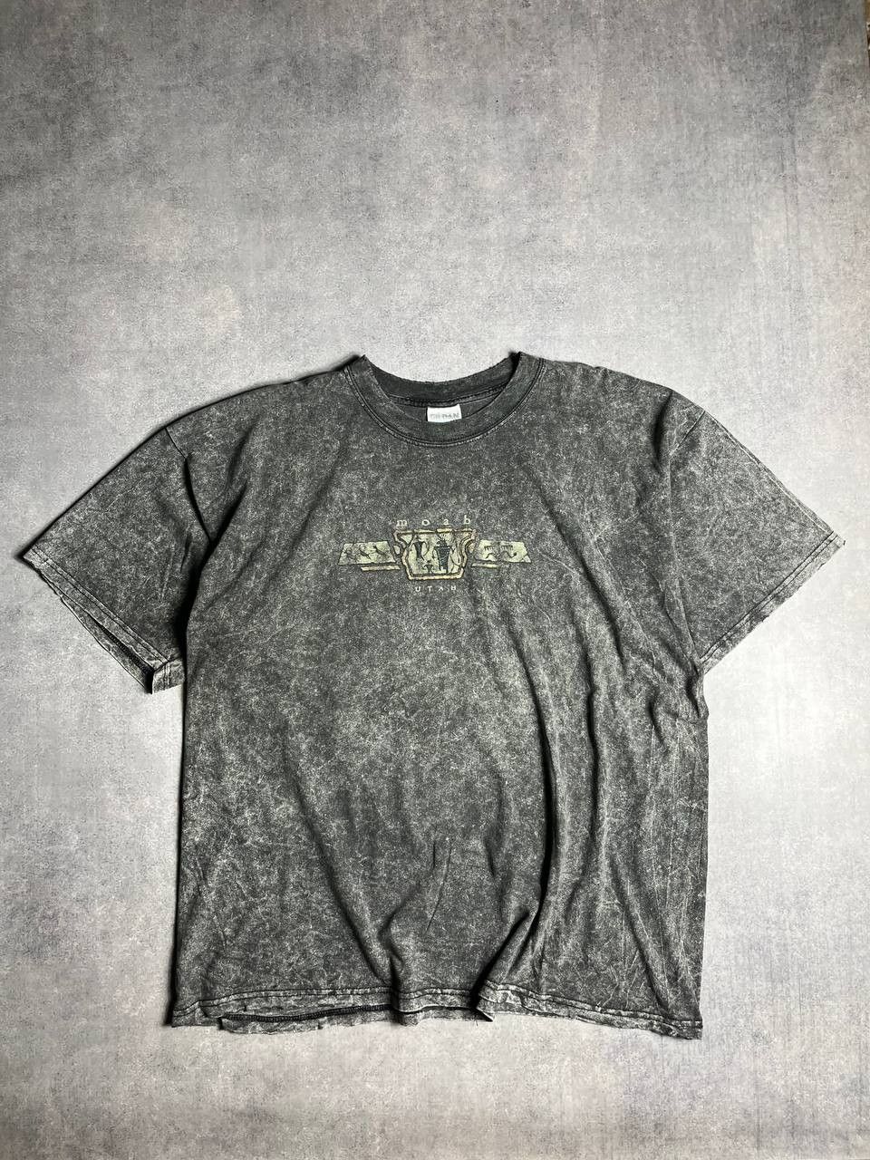Vintage Vintage MOAB Utah t shirt Size US XXL / EU 58 / 5 - 1 Thumbnail