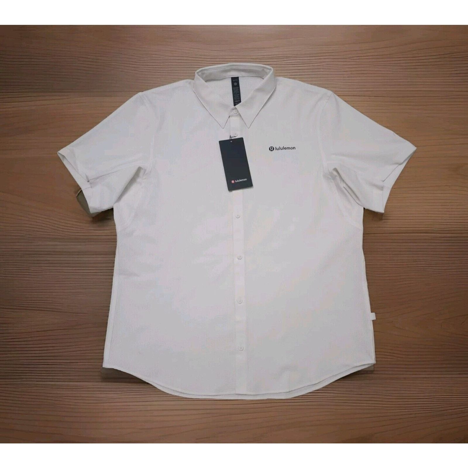 Lululemon Lululemon Airing Easy Short-Sleeve Shirt White Sz 2XL Size US XXL / EU 58 / 5 - 2 Thumbnail