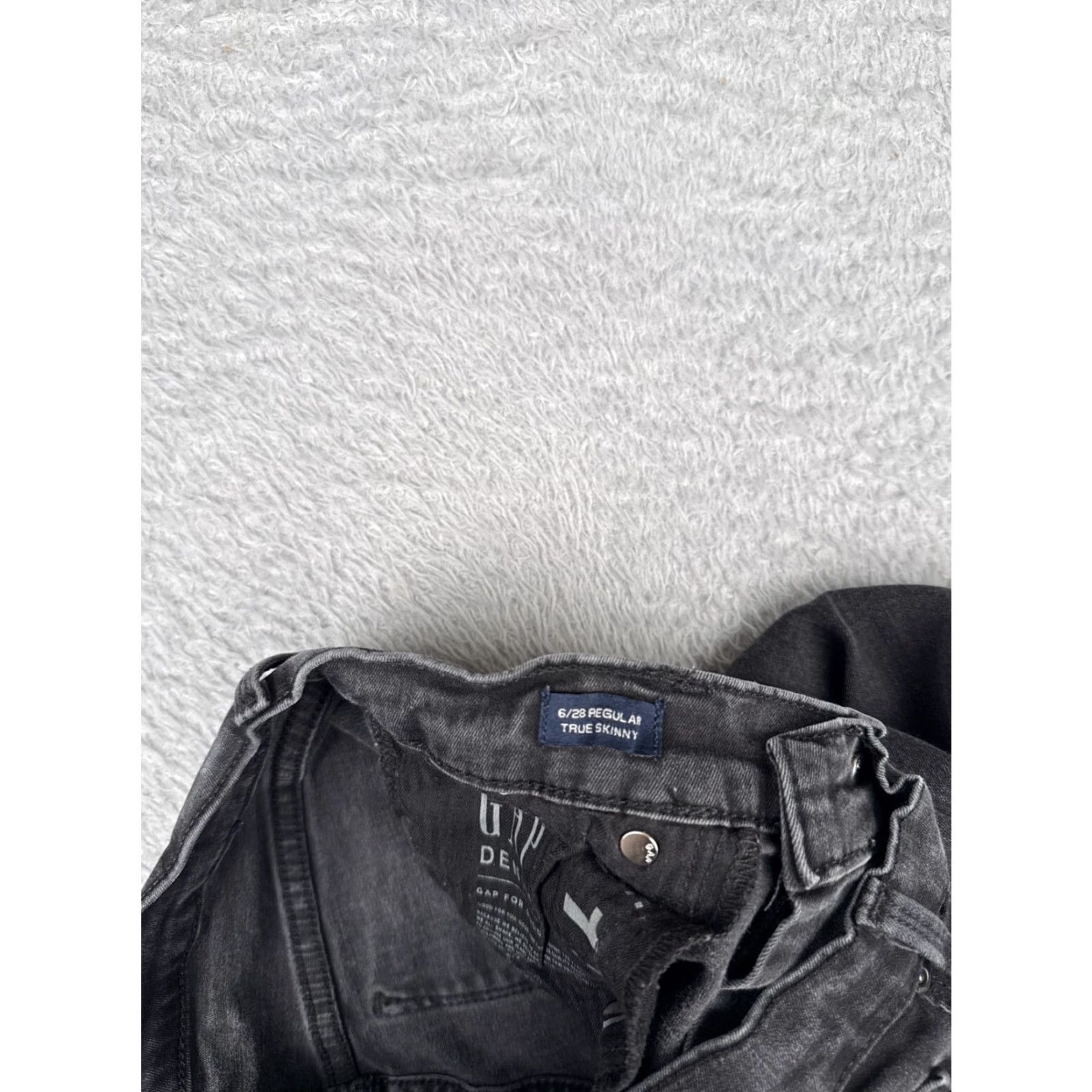 Gap Gap Jeans Womens Jeans 6 Black Denim 28x27 Mid Rise Skinny Stretch 5-Pocket City GAP 1969 Womens Clothing Size 28" / US 6 / IT 42 - 7 Thumbnail