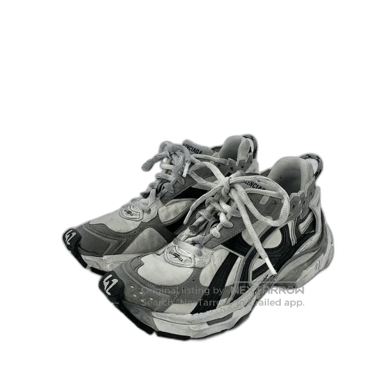 Balenciaga Balenciaga Runner Casual Sneakers in Gray. Size US 10 / EU 43 - 1 Thumbnail