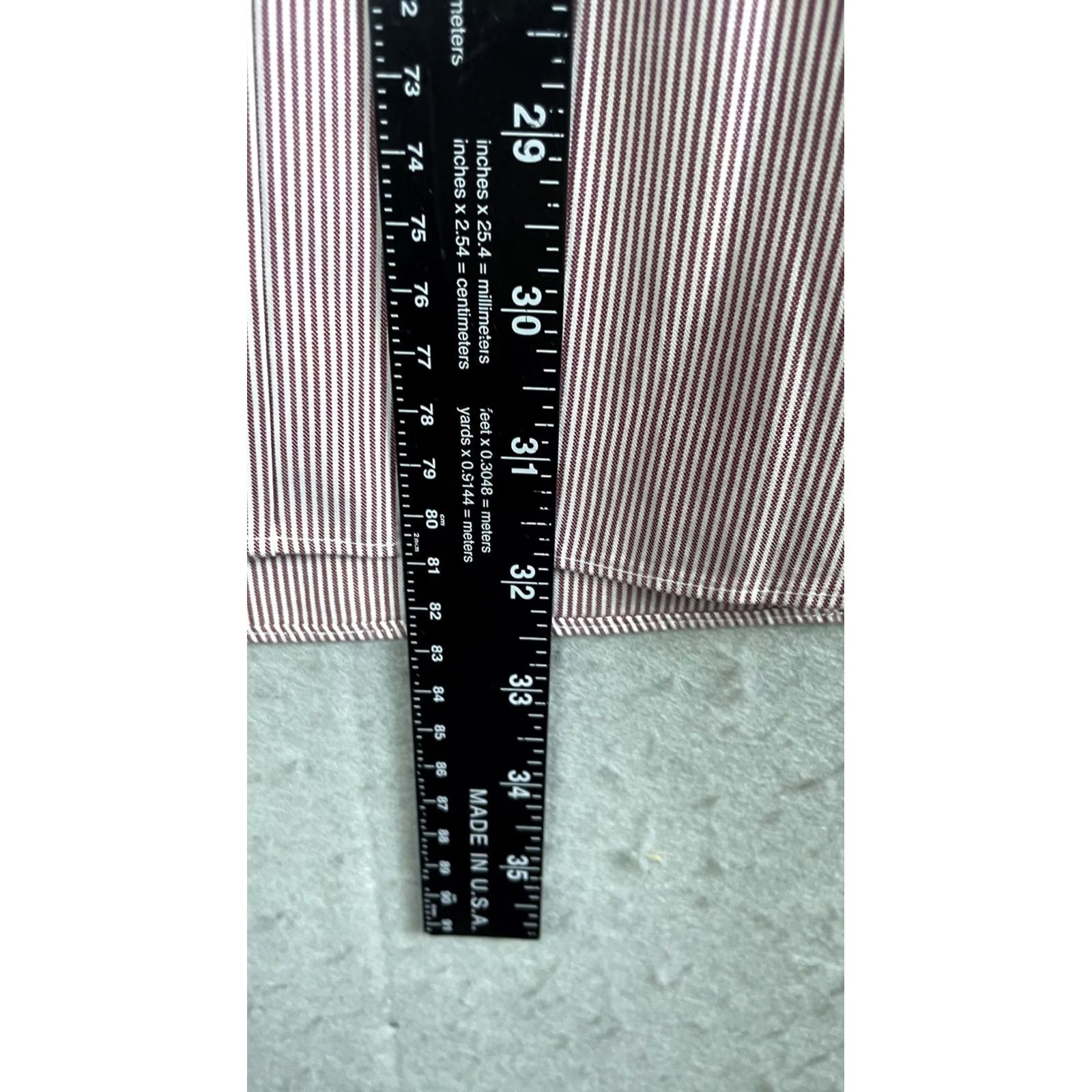 Roundtree & Yorke Roundtree & Yorke Gold Label Shirt Mens Slim Red Stripe Non Iron 16.5 34/35 Size US XL / EU 56 / 4 - 4 Thumbnail