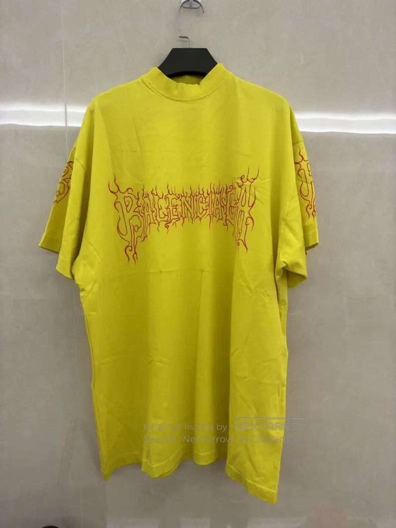 Balenciaga Balenciaga Flame Sanskrit Letter Short Sleeve Size US M / EU 48-50 / 2 - 1 Thumbnail