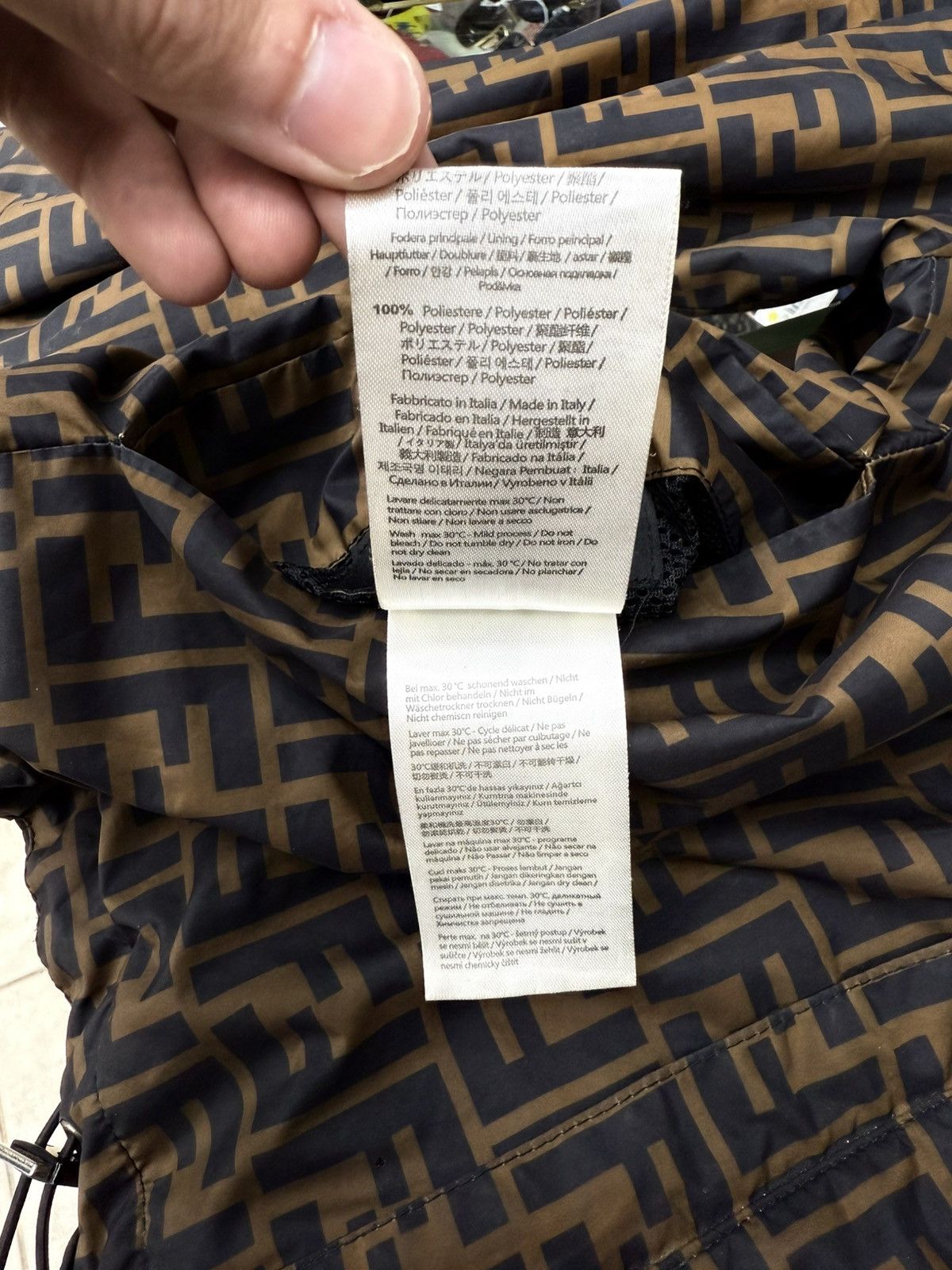 Fendi Fendi Zucca Monogram Reversible Windbreaker Jacke Size US S / EU 44-46 / 1 - 17 Thumbnail