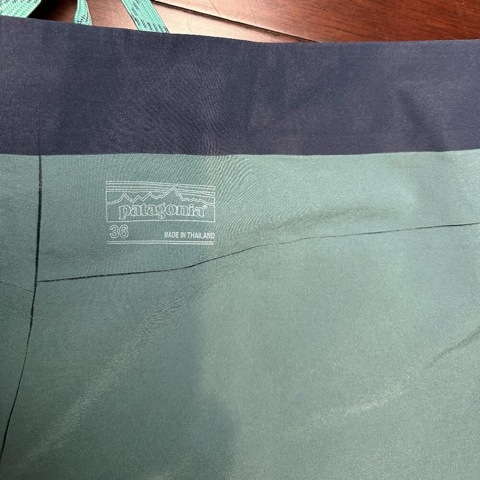 Patagonia Patagonia Men’s Swim Trunks – Size 36 Size US 32 / EU 48 - 8 Thumbnail