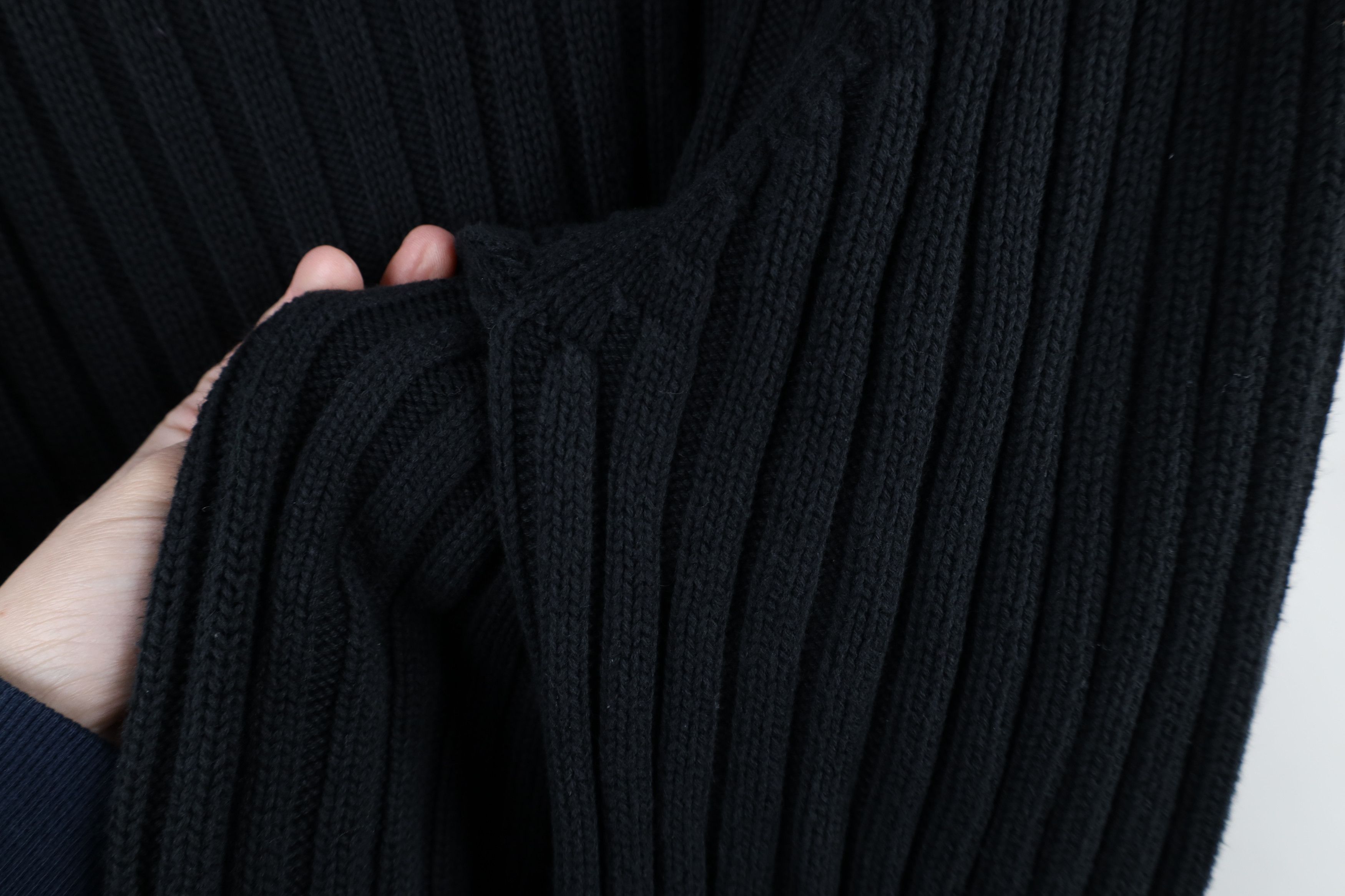 Vintage Vintage 90s Streetwear Heavyweight Ribbed Knit Sweater Black Size US XL / EU 56 / 4 - 8 Thumbnail