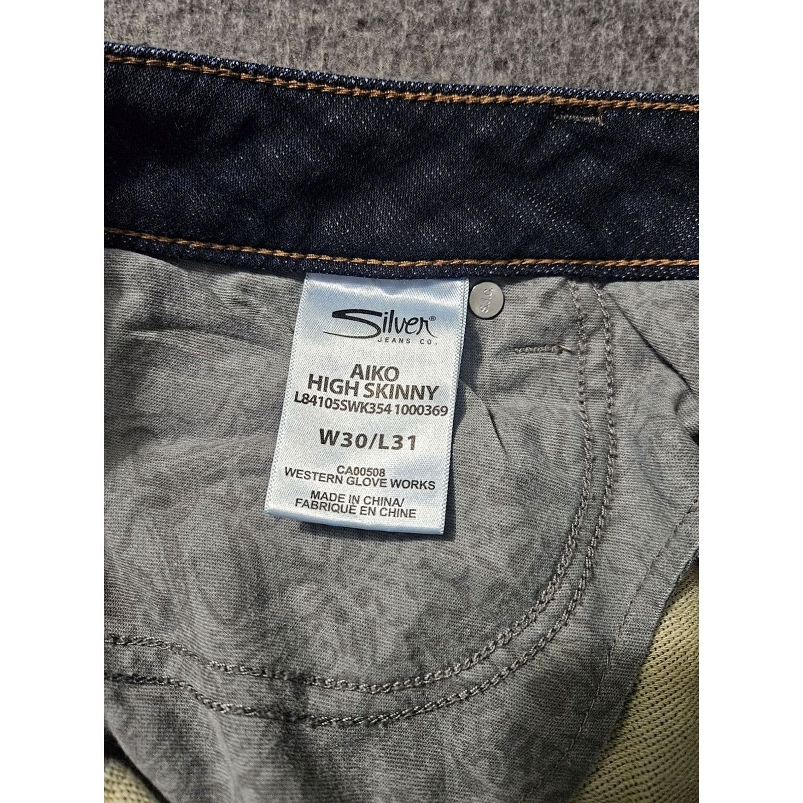 Vintage VINTAGE AIKO Silver Aiko Joga Jeans Women's 30/31 Low Rise Blue Distressed Skinny Denim 30 in Inseam Logo Embroidered 90s Preppy Womens Size 30" / US 8 / IT 44 - 3 Thumbnail