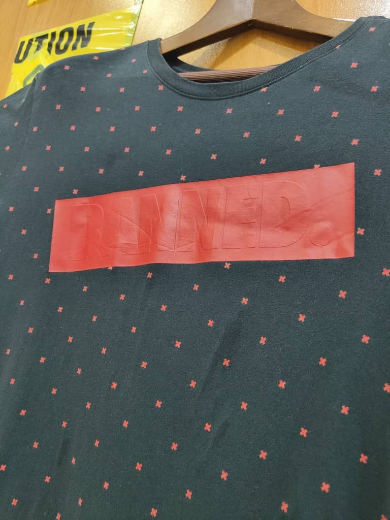 Jordan Brand Jordan Brand × Nike × Streetwear Jordan 1 banned t shirt Size US L / EU 52-54 / 3 - 3 Thumbnail