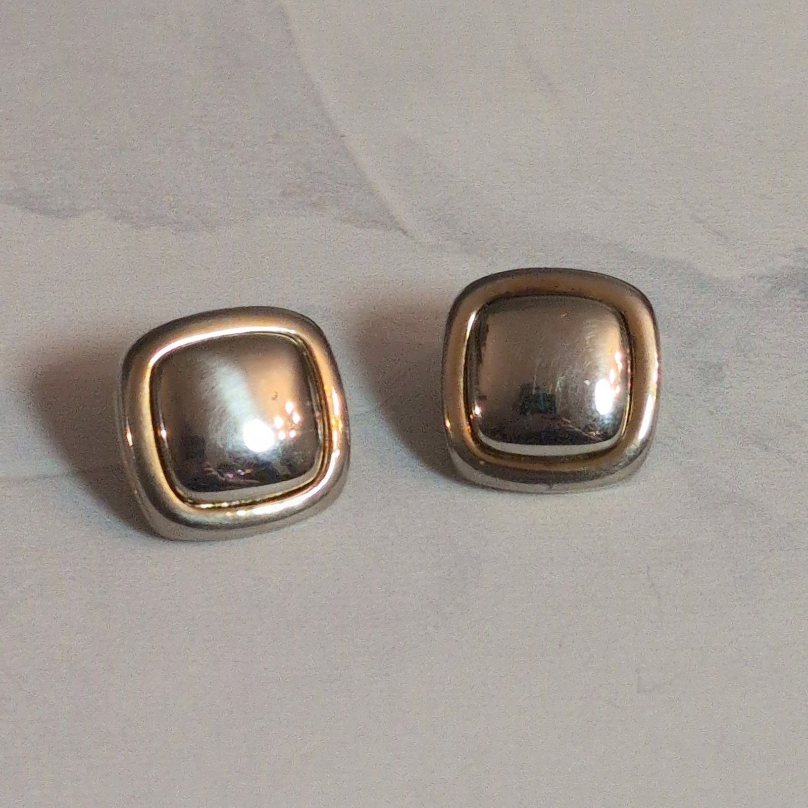 Other Dainty 1980s Two-Tone Gold & Silver Square Pierced Earrings Size ONE SIZE - 4 Thumbnail