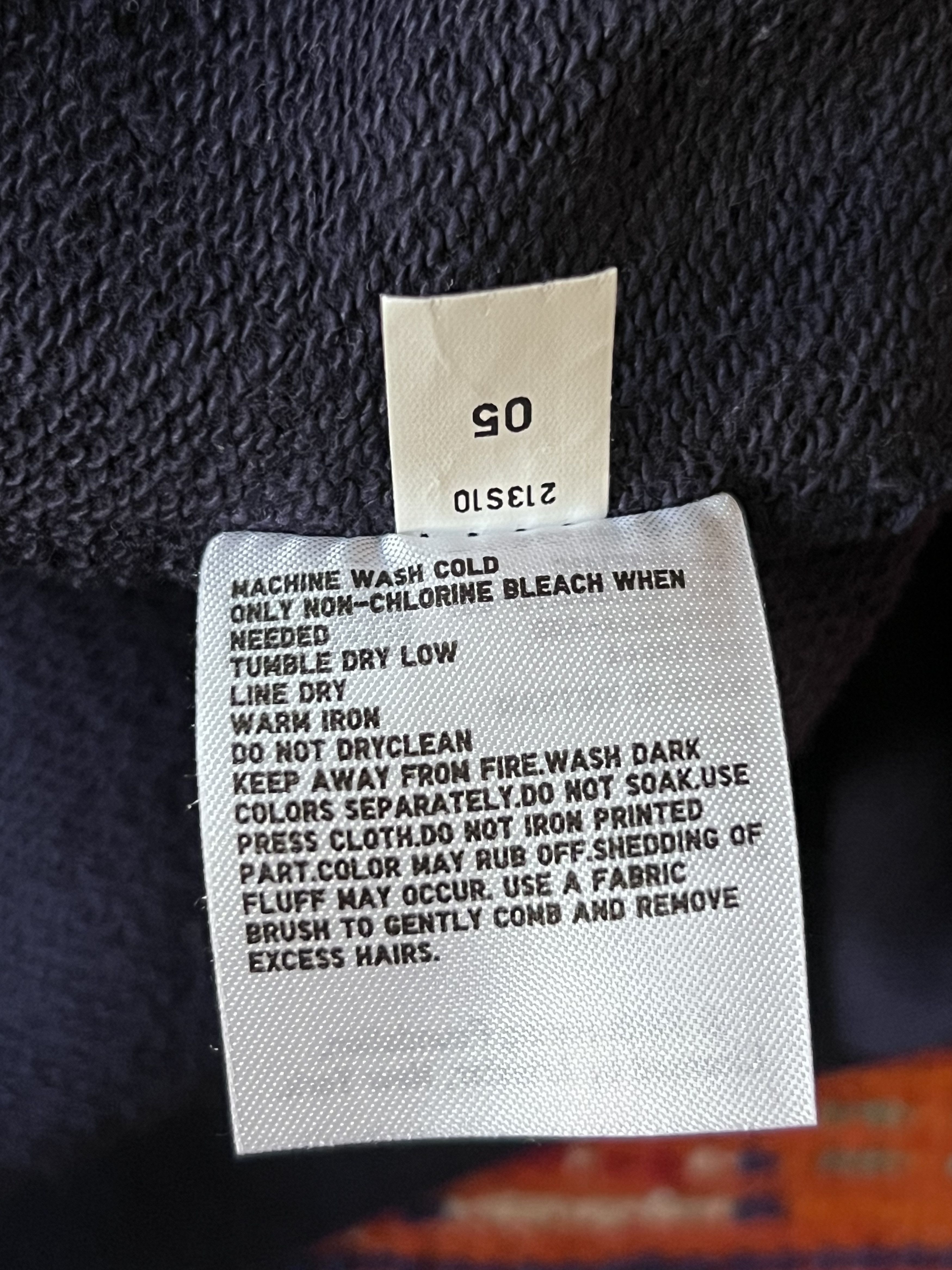 Uniqlo Uniqlo x Keith Haring Crewneck Sweater Size US M / EU 48-50 / 2 - 6 Thumbnail