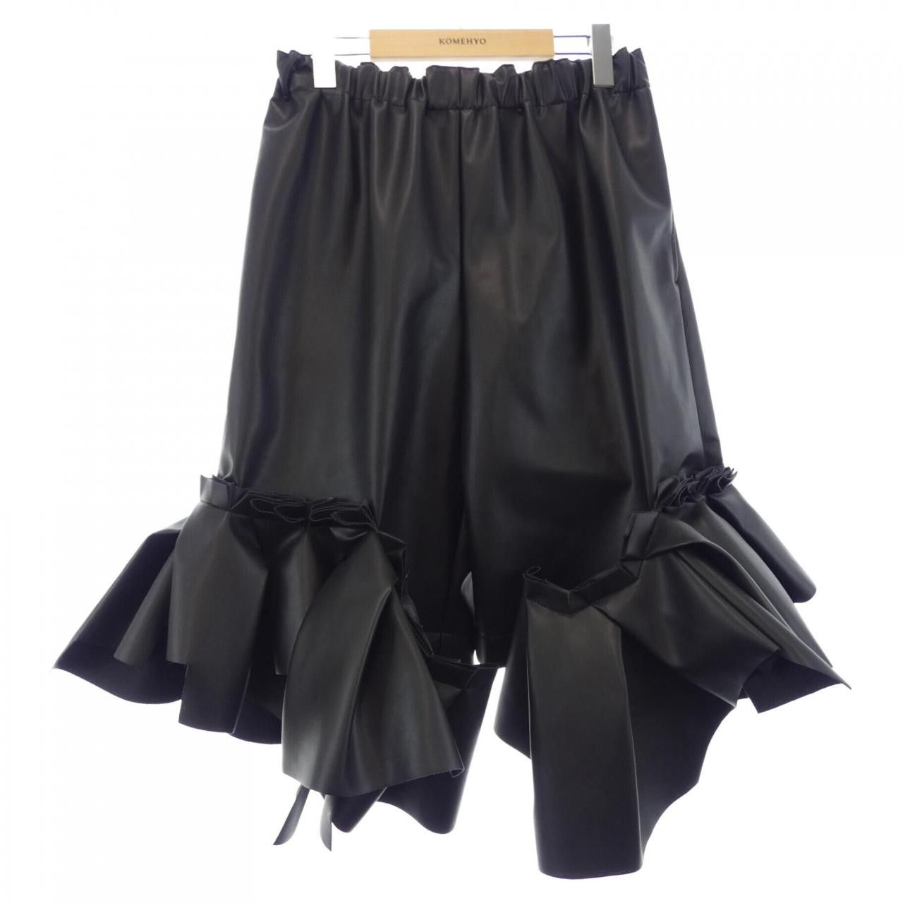 Comme des Garcons Comme des Garcons COMME des GARCONS Shorts Textile Shorts GN-P006 DUTY FREE for USA Size ONE SIZE - 1 Thumbnail