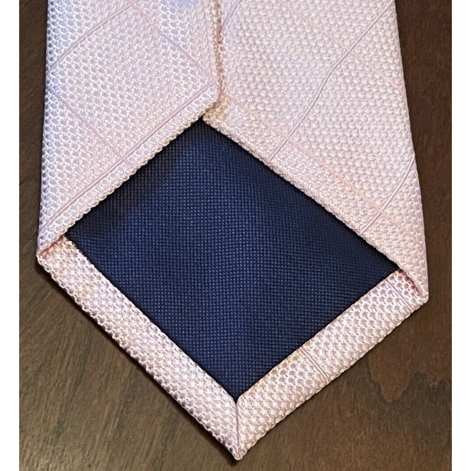 Saddlebred Saddlebred Pink 55% Polyester 45% Silk Made In China Size ONE SIZE - 2 Thumbnail