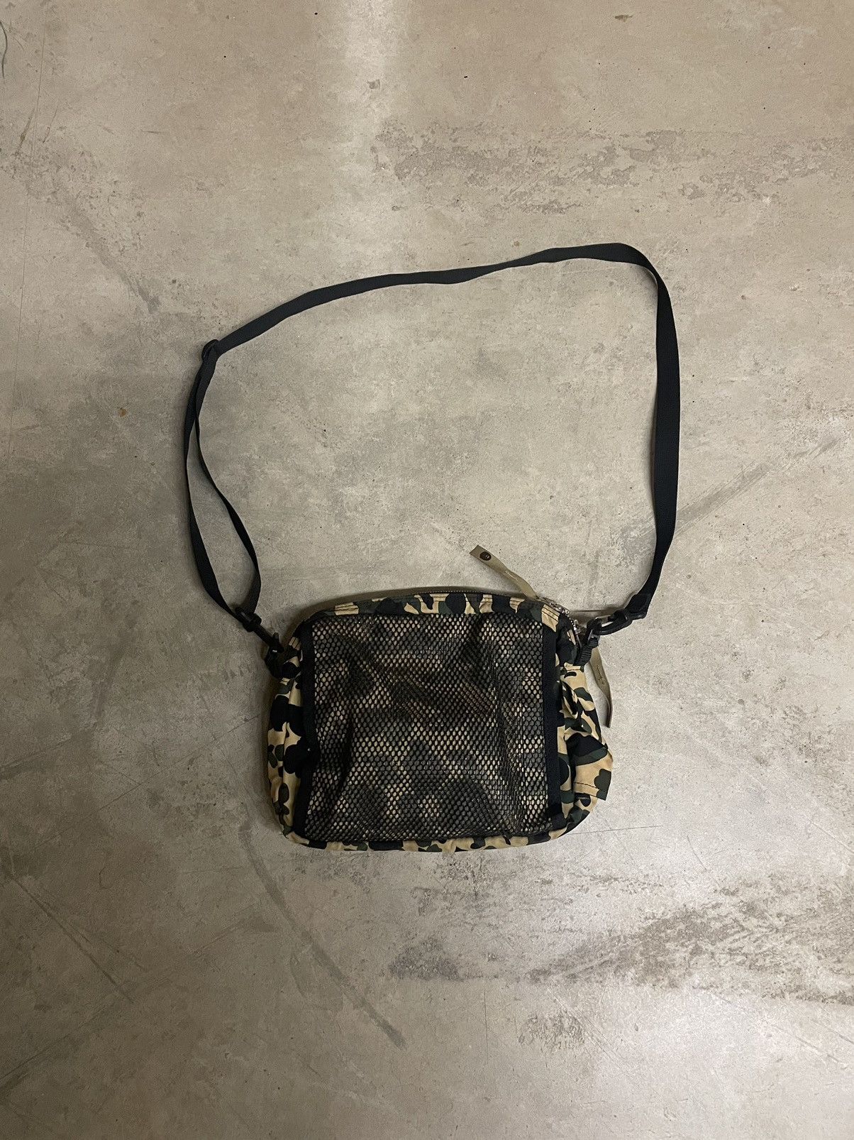 Bape NIGO ERA 90s RARE BAPE NOWHERE CO CONVERTIBLE BAG Size ONE SIZE - 5 Thumbnail