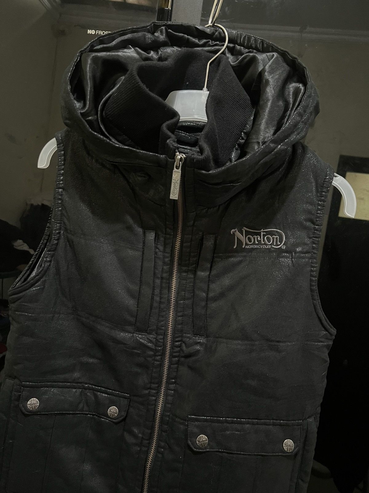 Japanese Brand Vintage Norton Motorcycle Puffer Vest Style Punk Vkei Size US S / EU 44-46 / 1 - 4 Thumbnail