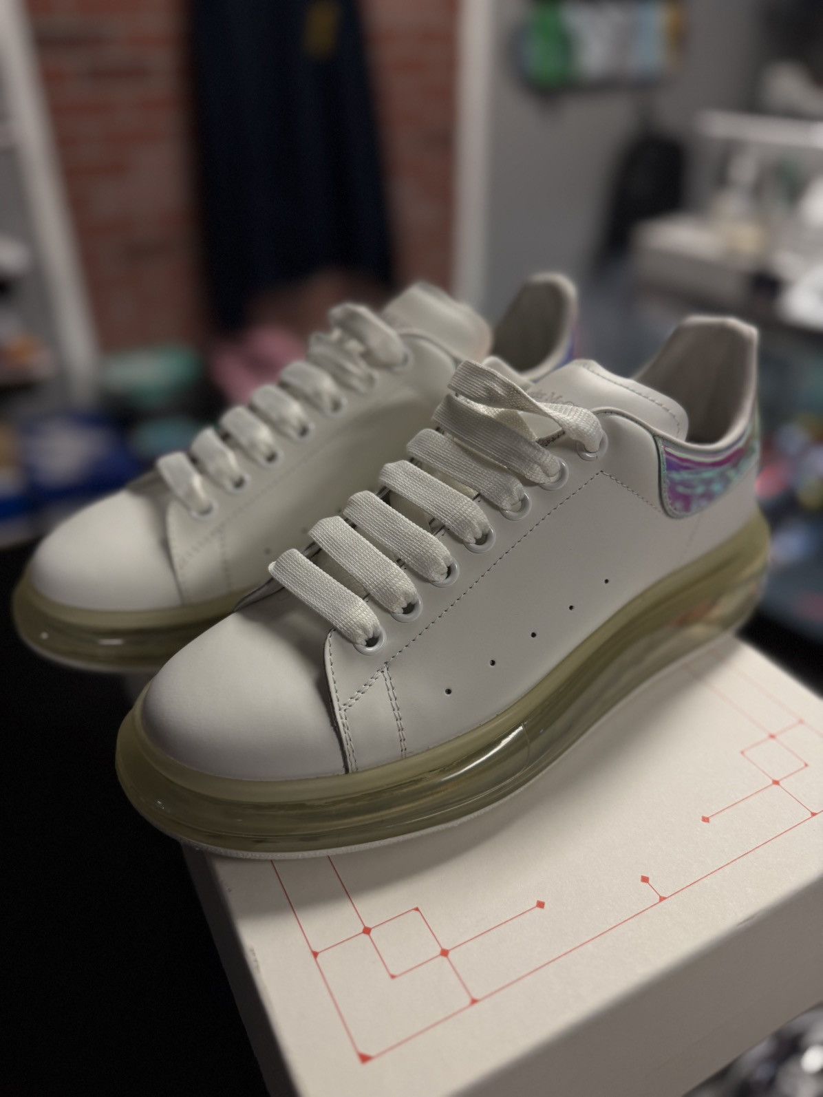 Alexander McQueen Alexander McQueen Low Top Shoes Size 42EU/9US Size US 9 / EU 42 - 6 Thumbnail