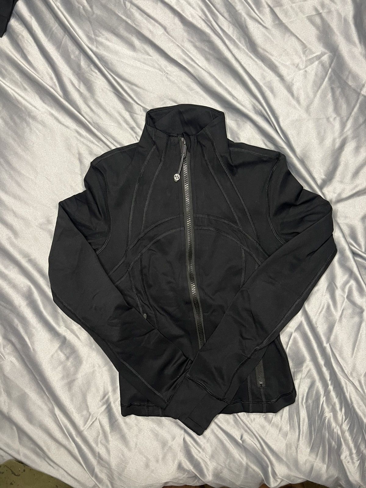 Lululemon Black lululemon sports jacket Size XS / US 0-2 / IT 36-38 - 2 Thumbnail