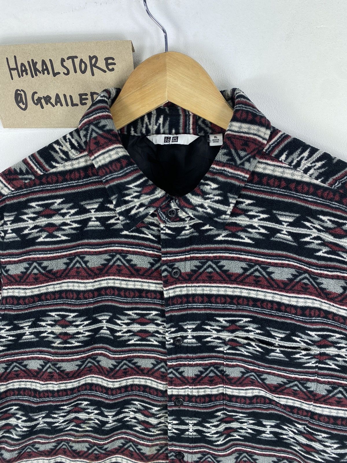 Flannel Uniqlo Flannel Navajo Unique Pattern Button Up Size US M / EU 48-50 / 2 - 7 Thumbnail