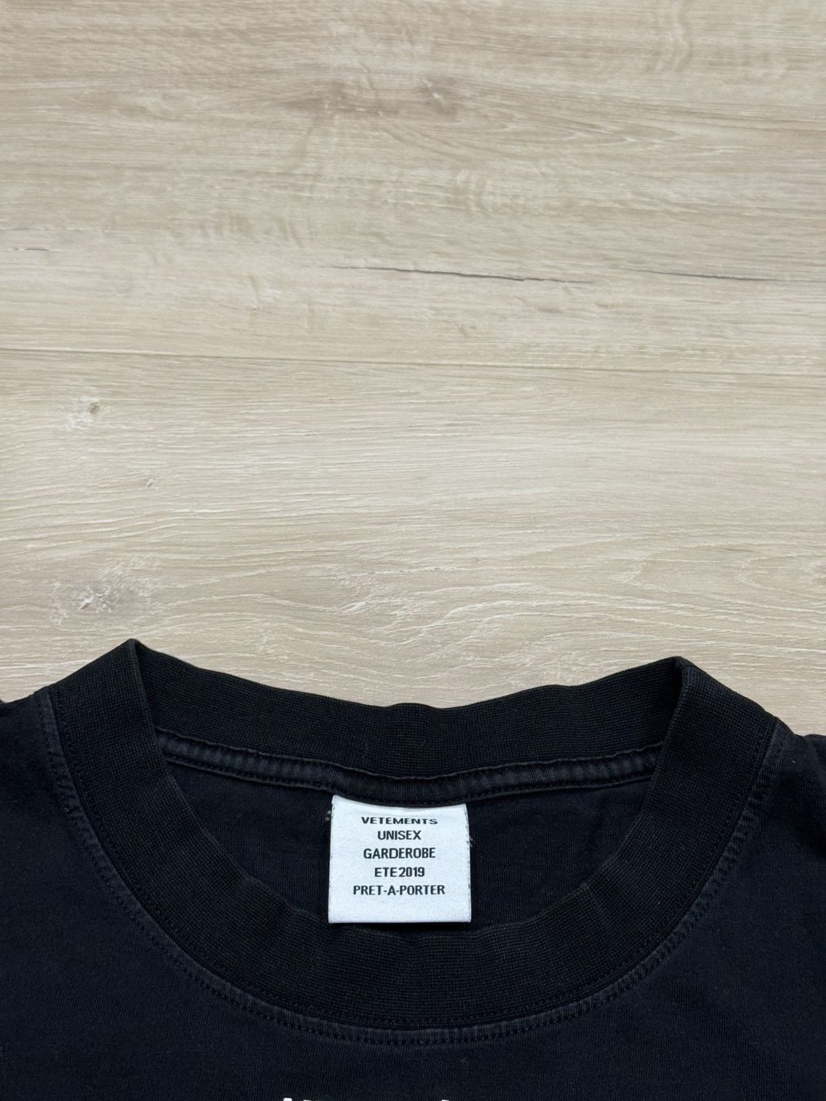 Vetements Vetements Demna Languages Tee Size US S / EU 44-46 / 1 - 15 Thumbnail