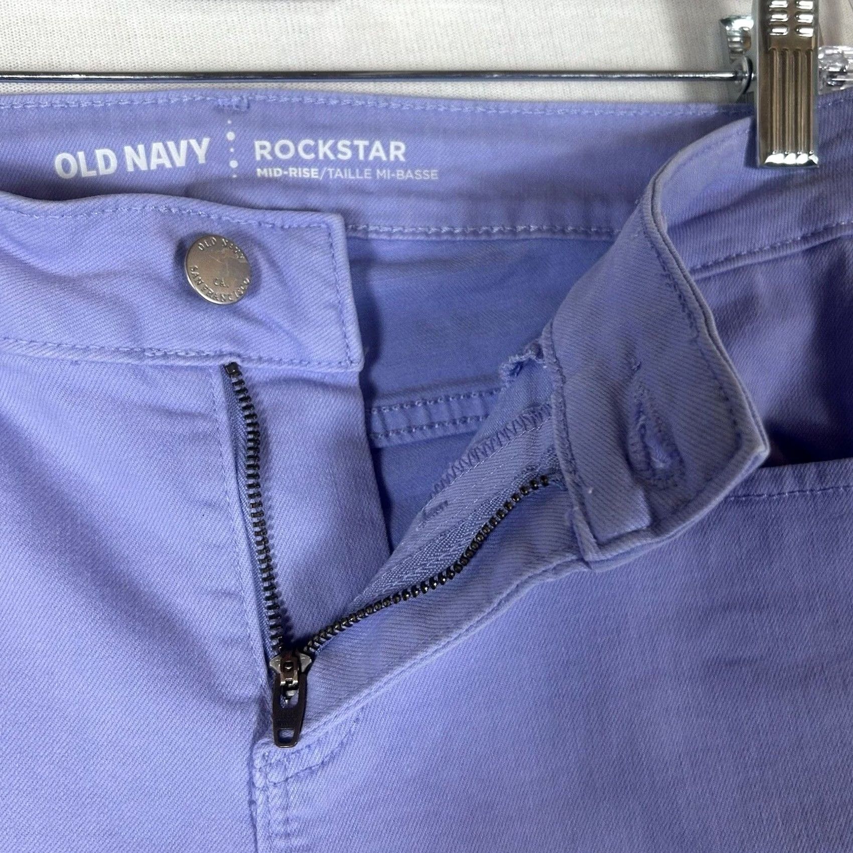 Old Navy Old Navy Rockstar Anke Jeans Mid Rise Womens Size 2 Purple Denim Stretch Raw Hem Jeans Regular Rise Mid Purple Womens Jeans Size 26" / US 2 / IT 38 - 2 Thumbnail