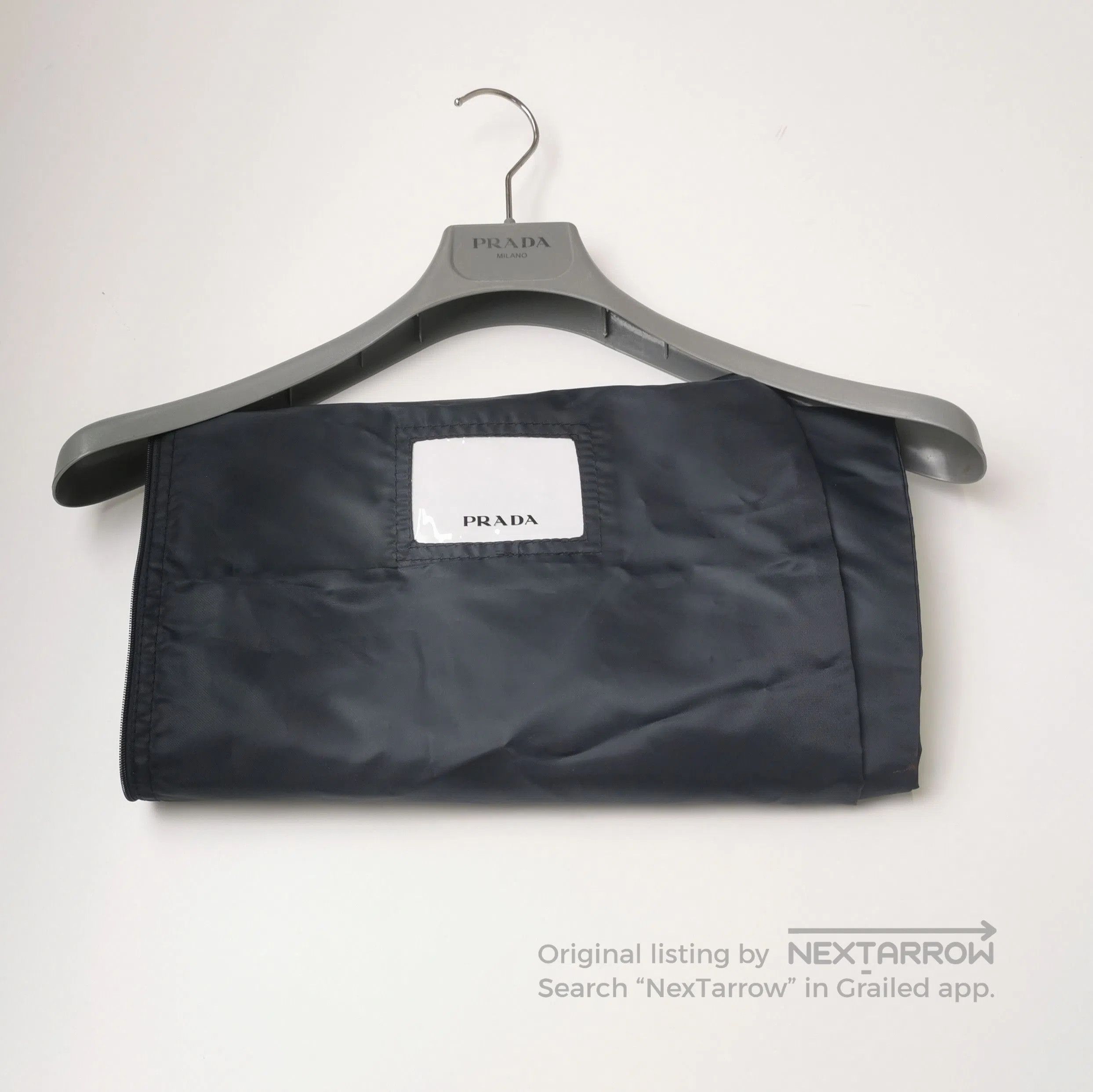 Prada Prada Hooded Jacket with Logo in Black . Size US M / EU 48-50 / 2 - 4 Thumbnail