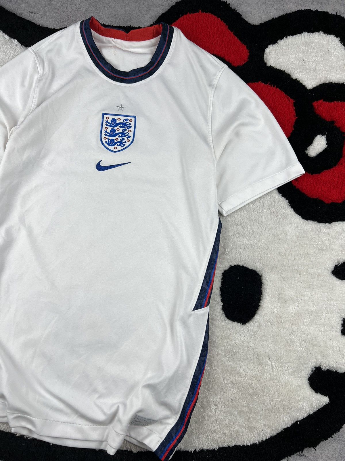 Vintage Nike England 2020/22 Football Soccer Y2K Jersey Size US S / EU 44-46 / 1 - 3 Thumbnail