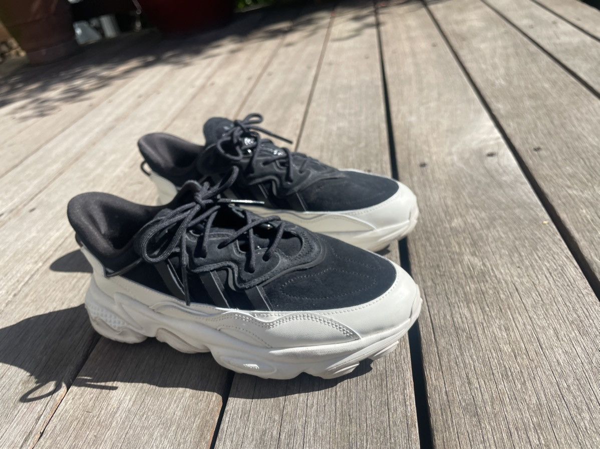 Adidas Adidas Ozweego black and white colorway Size US 10.5 / EU 43-44 - 1 Thumbnail