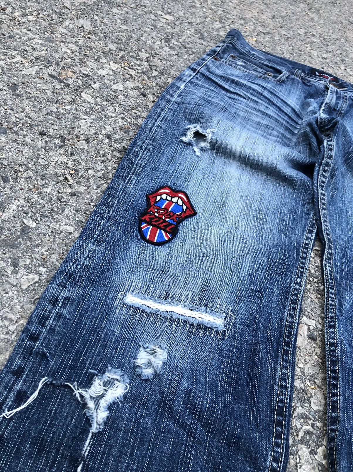 Seditionaries SKULL PATCHES DISTRESSED DENIM BY SORRIDERE Size US 32 / EU 48 - 3 Thumbnail