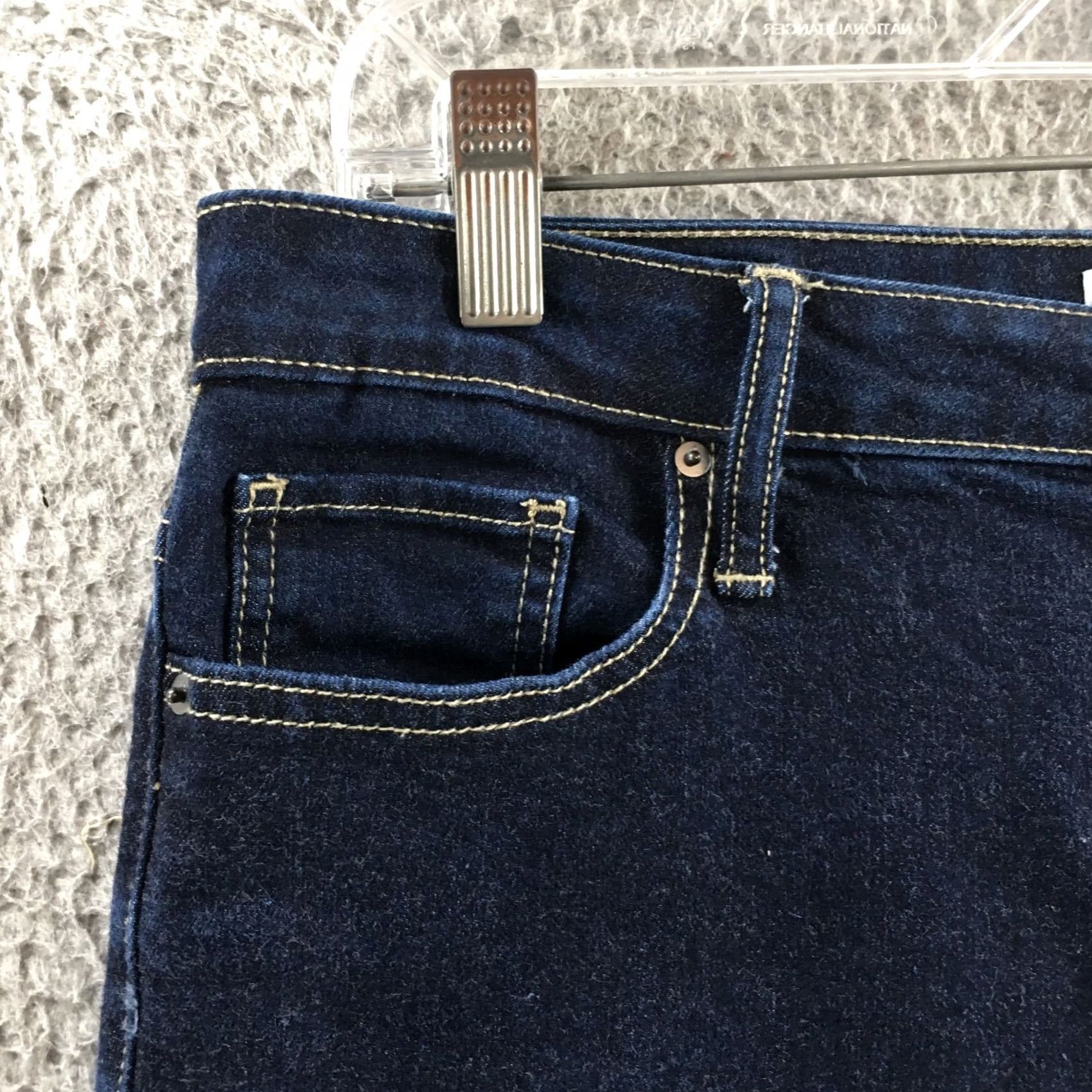 Calvin Klein Calvin Klein Jeans Womens 10 Blue Mid Rise Straight Leg Denim Zip Fly 5-Pockets Size 32" / US 10 / IT 46 - 3 Thumbnail