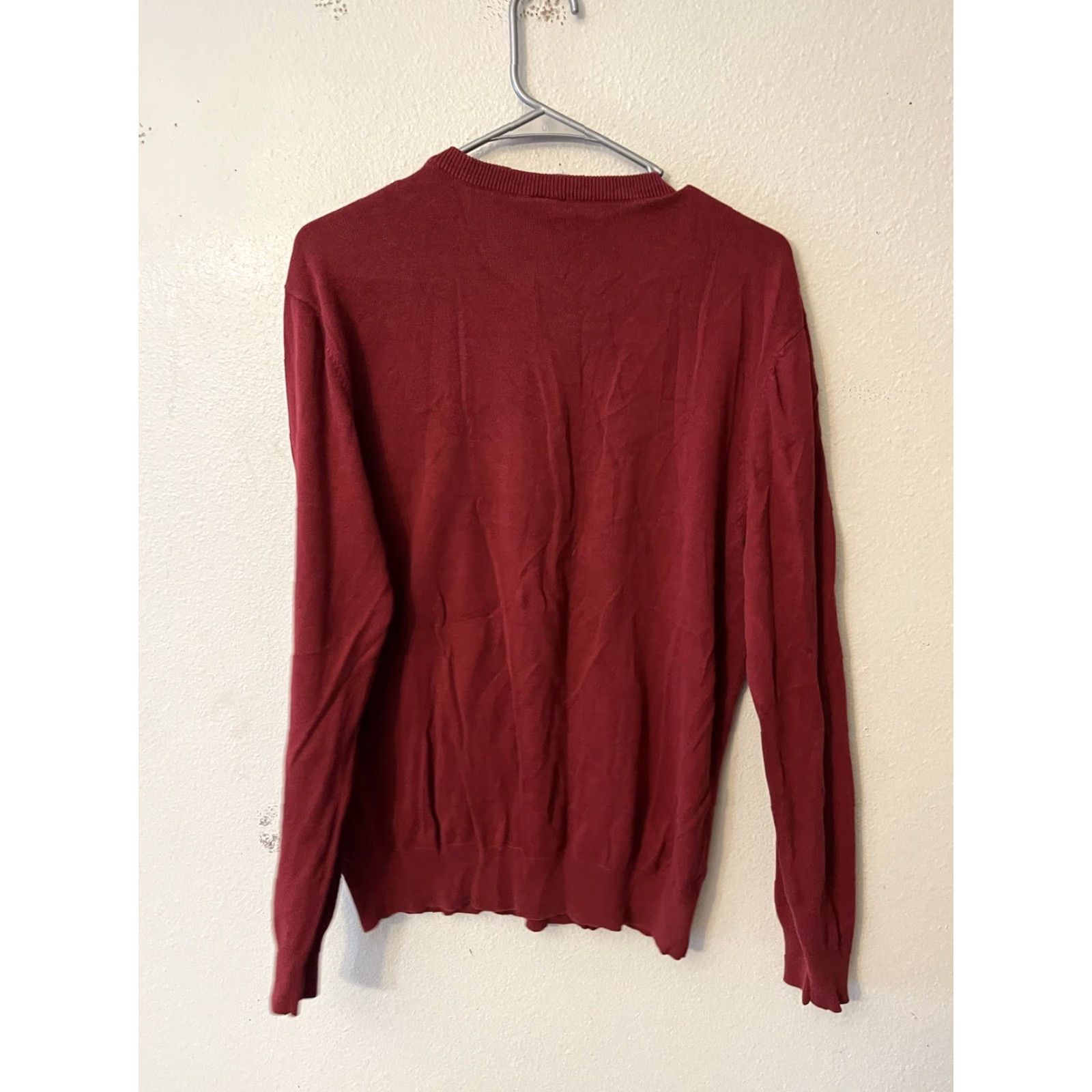 Old Navy Old Navy Sweater Mens Large Long Sleeve Red V-Neck Lightweight Knit Pullover Regular Machine Washable Cotton Blend Acrylic Classic Preppy American Size US L / EU 52-54 / 3 - 4 Thumbnail