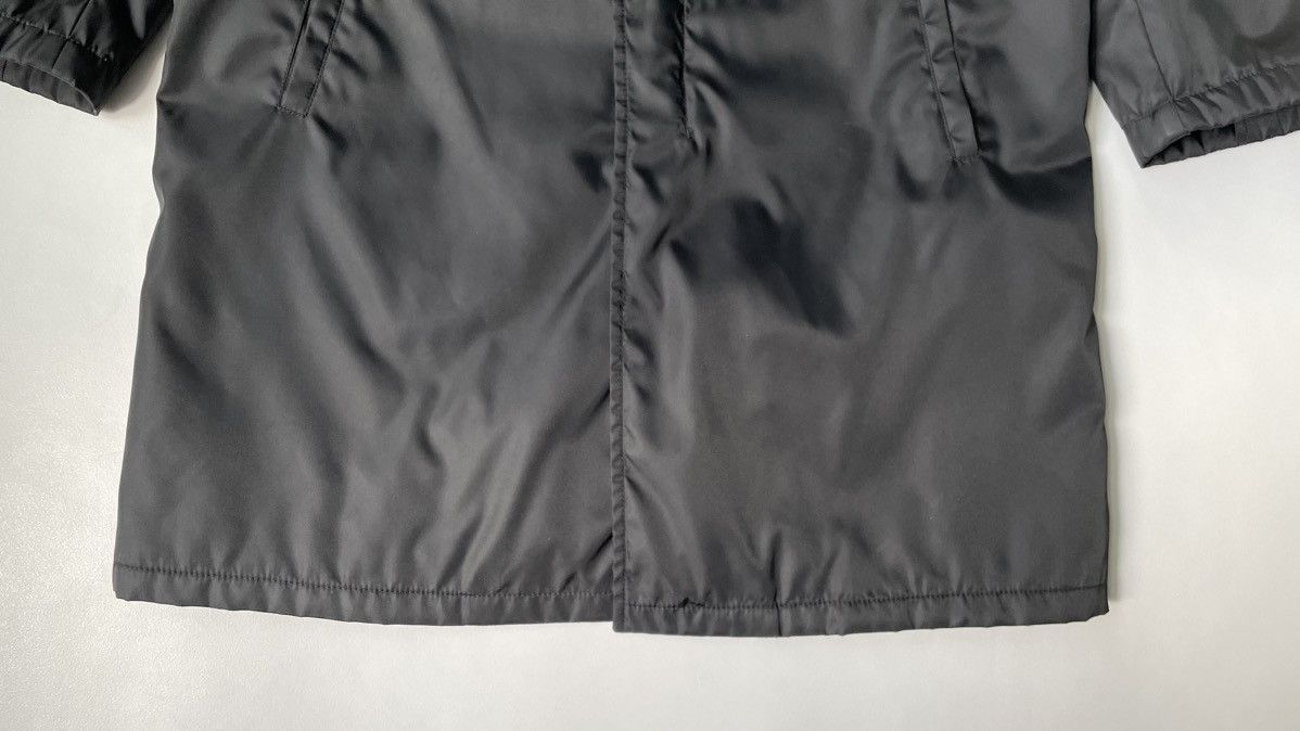 Prada A/W 09 Black Nylon Mac Jacket Size US L / EU 52-54 / 3 - 8 Thumbnail