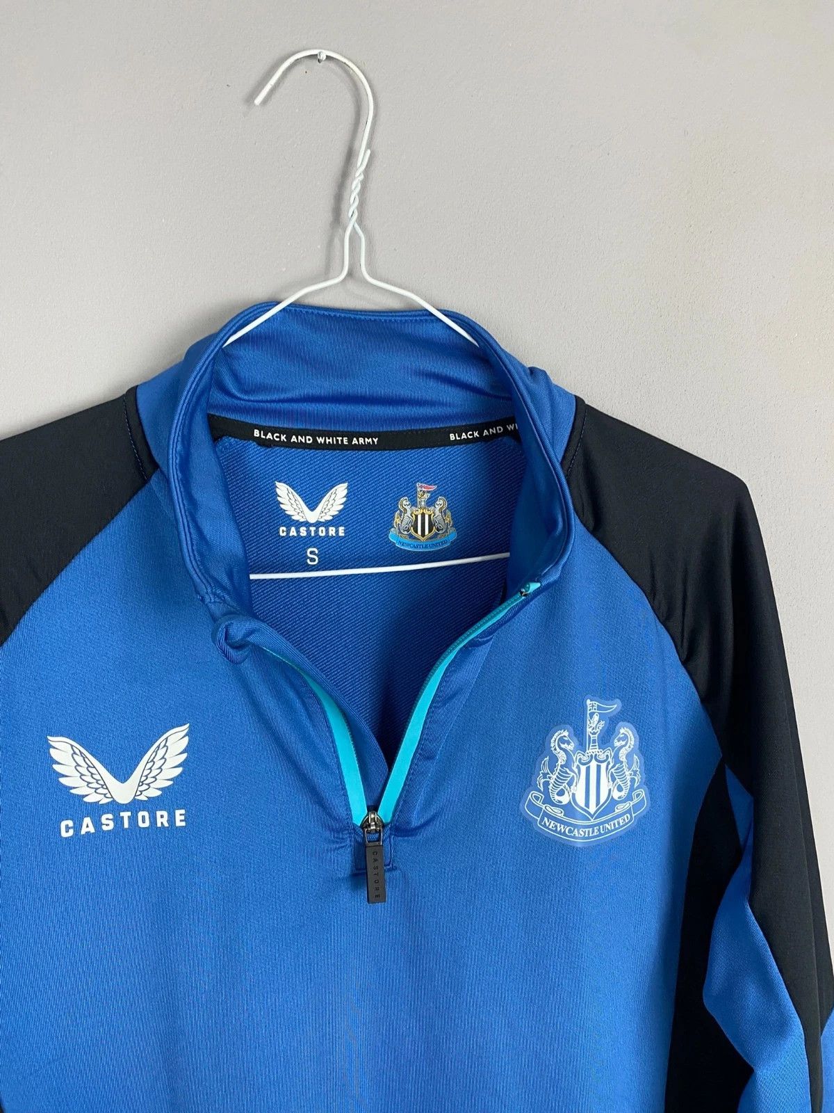Castore Newcastle United Jacket 2023/2024 Football Soccer Track Size US S / EU 44-46 / 1 - 2 Thumbnail