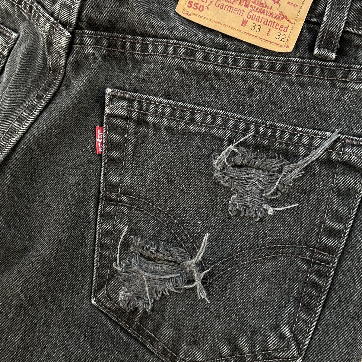 Levi's × Vintage Vintage Distressed Levi’s Made In USA 550 Denim Jean Pants Size US 33 - 12 Thumbnail