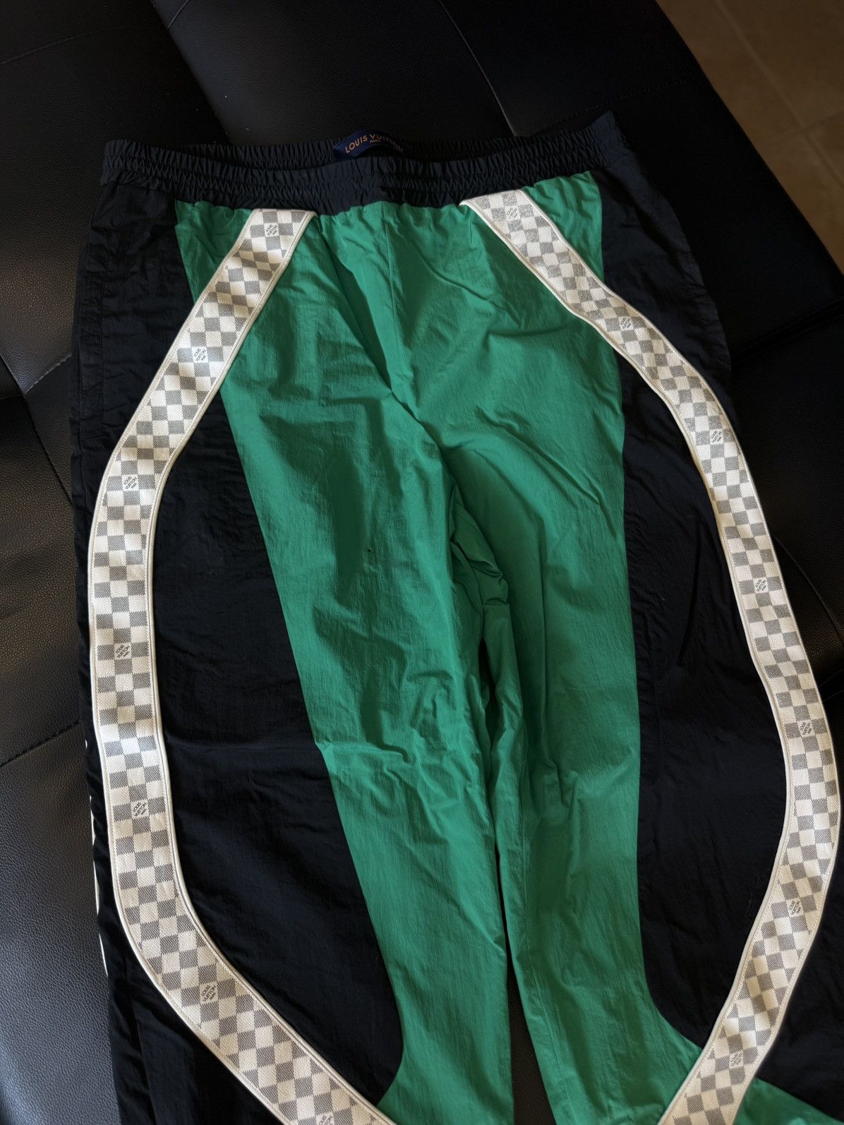 Louis Vuitton Louis Vuitton Green Golf Sweatpants RARE Size 2XL Size US 38 / EU 54 - 5 Thumbnail