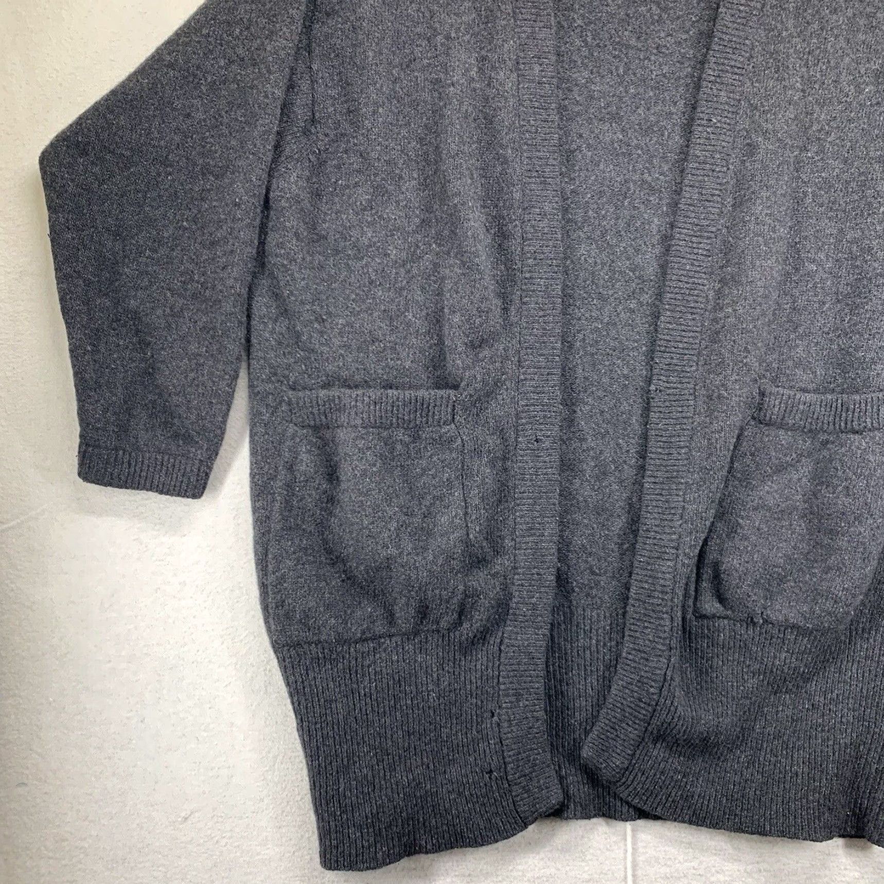 Liz Claiborne VINTAGE Liz Claiborne Cardigan Women’s Small Dark Gray Angora Lambswool Pockets Preppy Classic Size S / US 4 / IT 40 - 2 Thumbnail